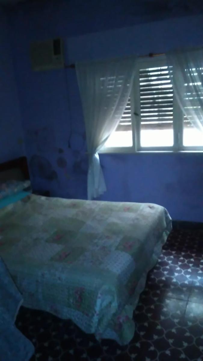 CASA MULTIFAMILIAR APTO 2 FAMILIAS EN LOTE DE 400 M2, E/AUTO, QUINCHO Y FONDO LIBRE — foto 7