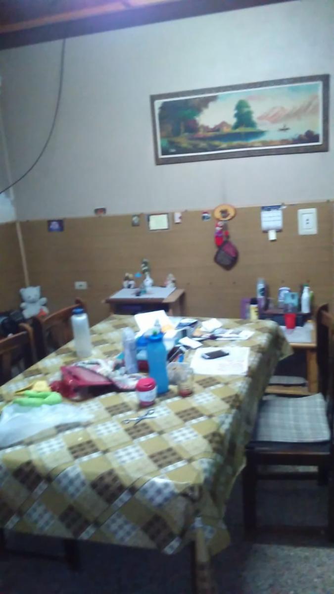 CASA MULTIFAMILIAR APTO 2 FAMILIAS EN LOTE DE 400 M2, E/AUTO, QUINCHO Y FONDO LIBRE — foto 9