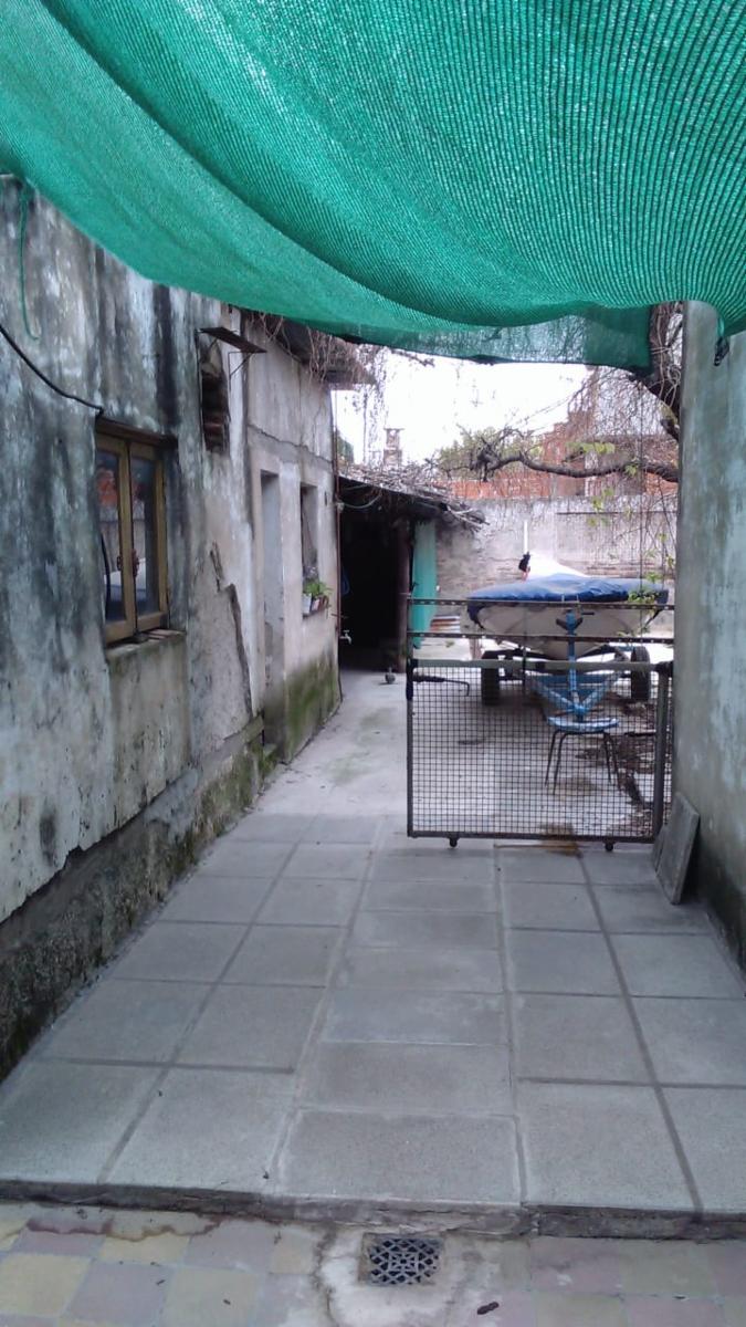 CASA MULTIFAMILIAR APTO 2 FAMILIAS EN LOTE DE 400 M2, E/AUTO, QUINCHO Y FONDO LIBRE — foto 15