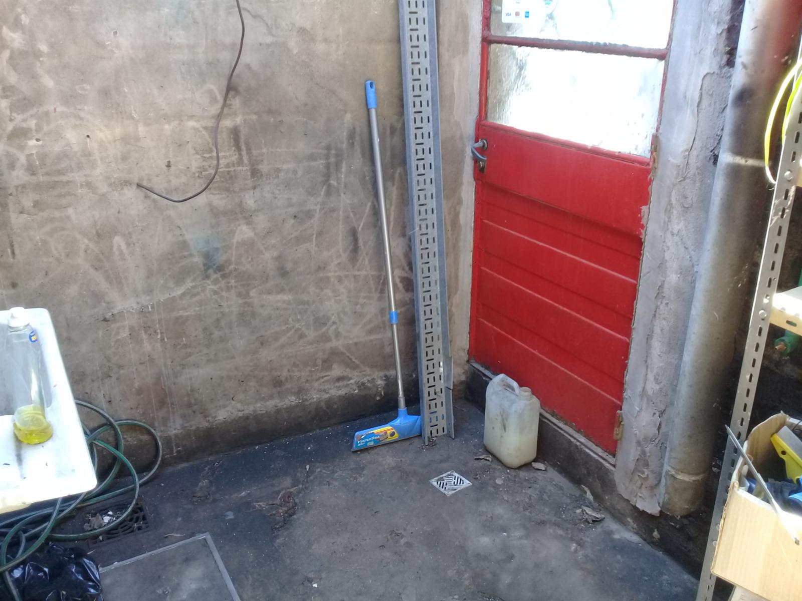EXCELENTE CASA EN 2 PLANTAS ZONA CHILAVERT. — foto 7