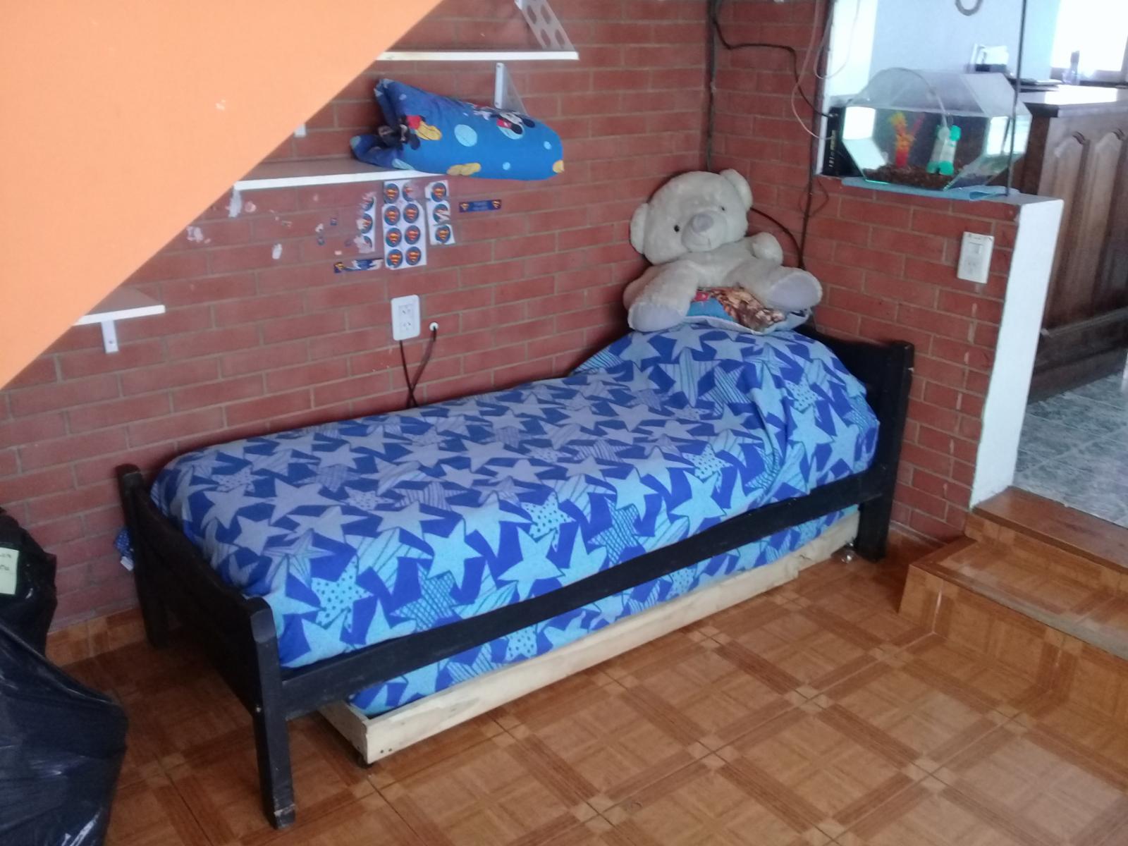 EXCELENTE CASA EN 2 PLANTAS ZONA CHILAVERT. — foto 14