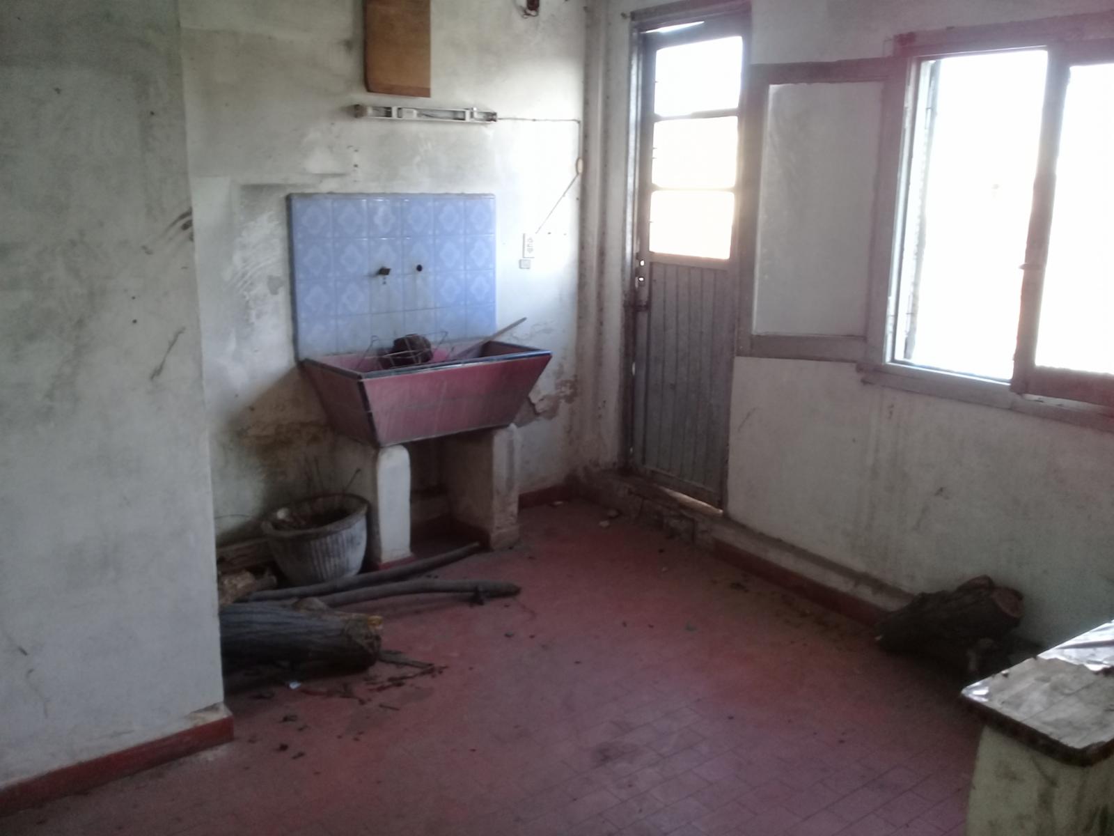 DEPARTAMENTO A RECICLAR.EXCELENTE UBICACION. - 6