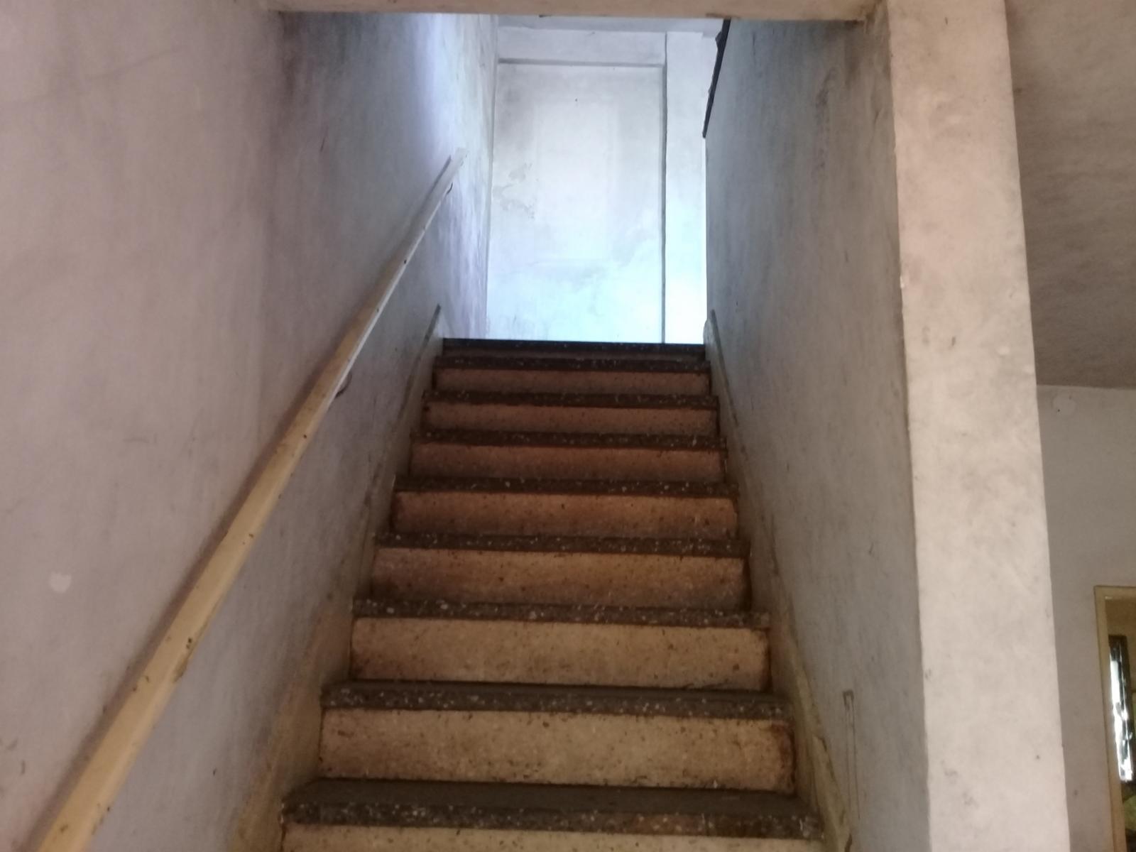 DEPARTAMENTO A RECICLAR.EXCELENTE UBICACION. - 12
