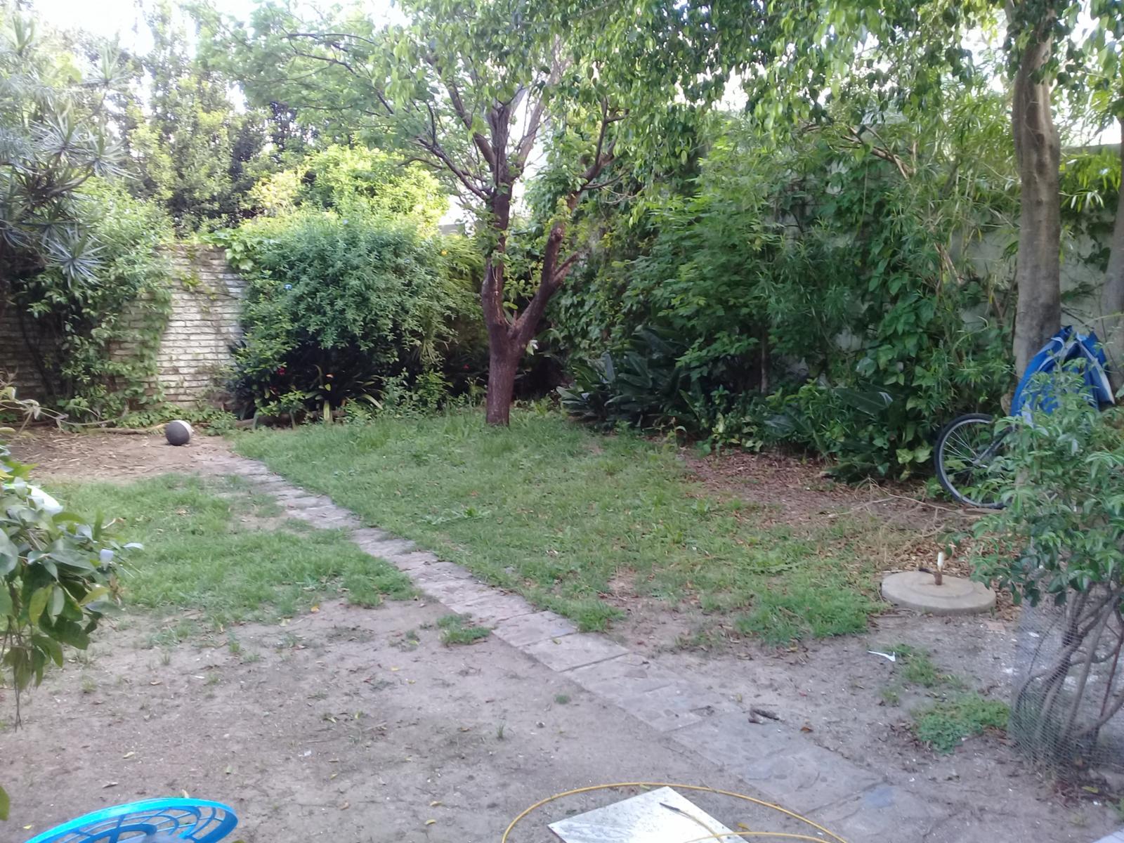 EXCELENTE CASA EN 2 PLANTAS — foto 10
