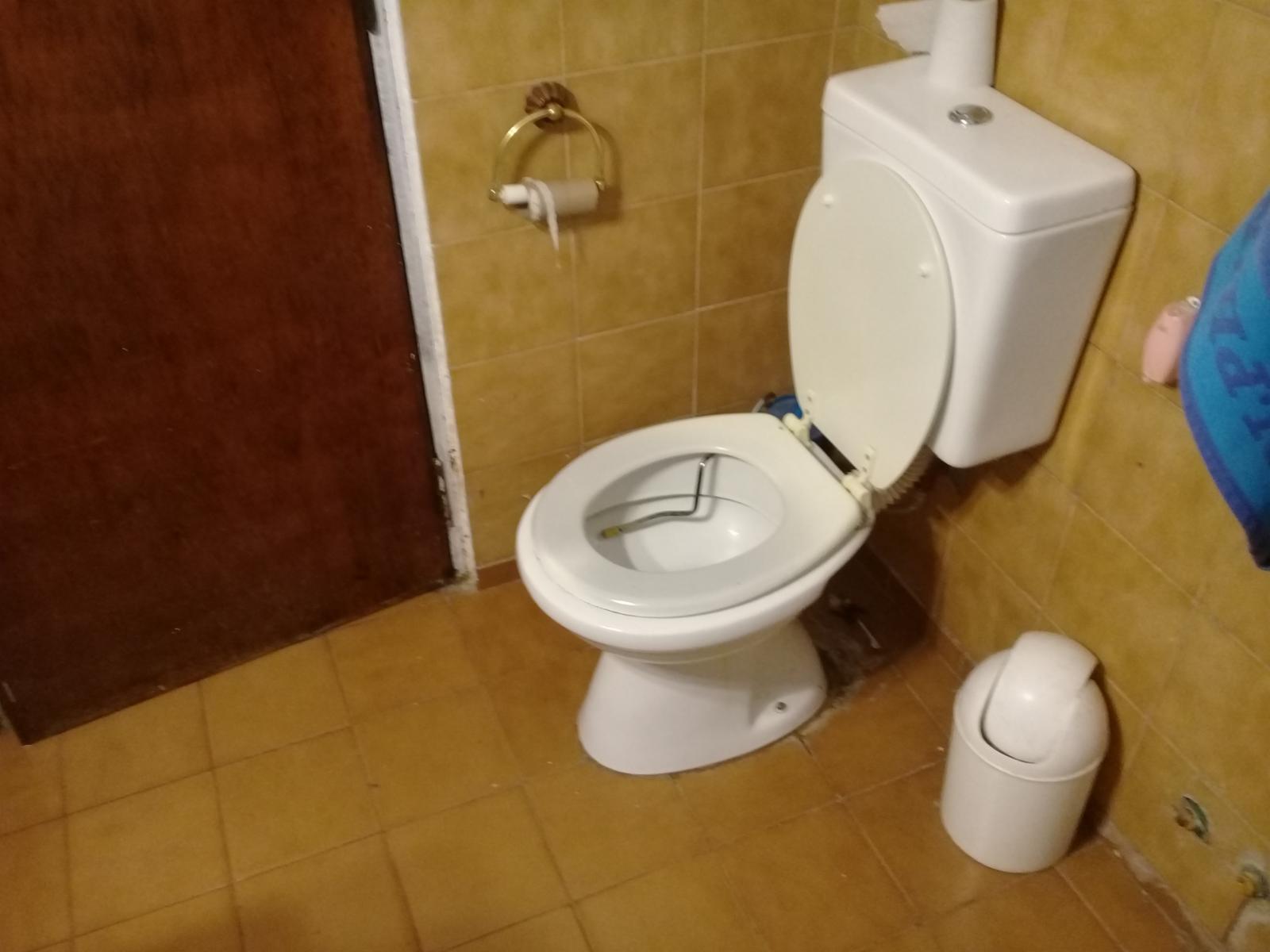 EXCELENTE CASA EN 2 PLANTAS — foto 14