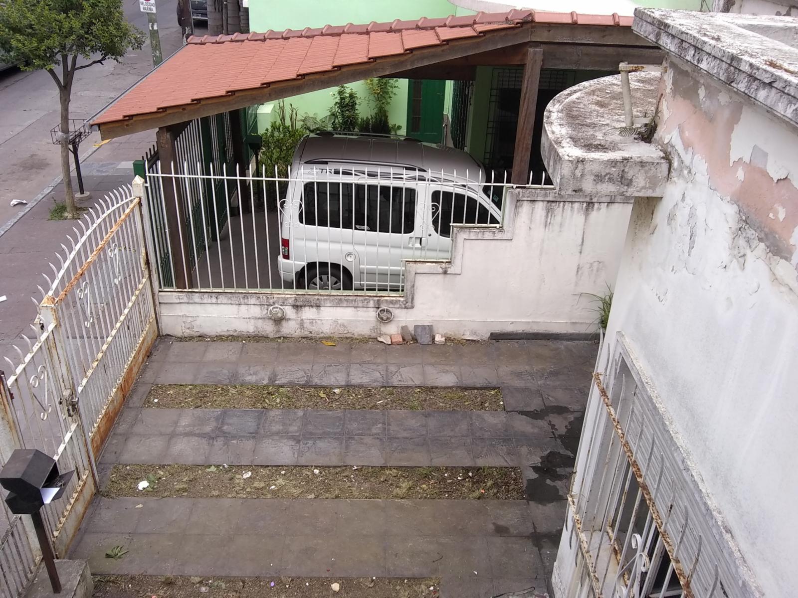 Propiedad de 3 amb en lote propio en el centro comercial de villa ballester - 26