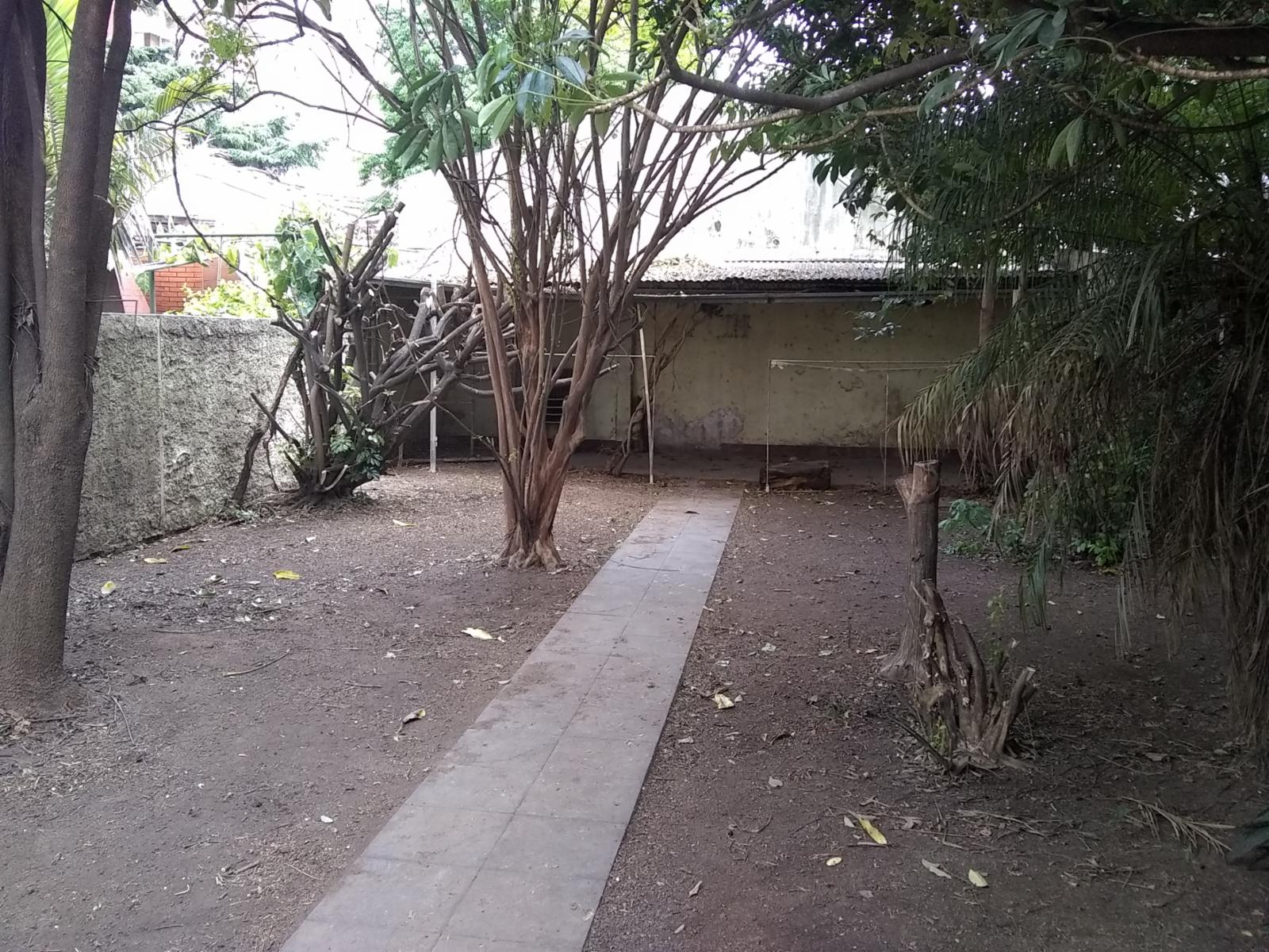 Propiedad de 3 amb en lote propio en el centro comercial de villa ballester - 38