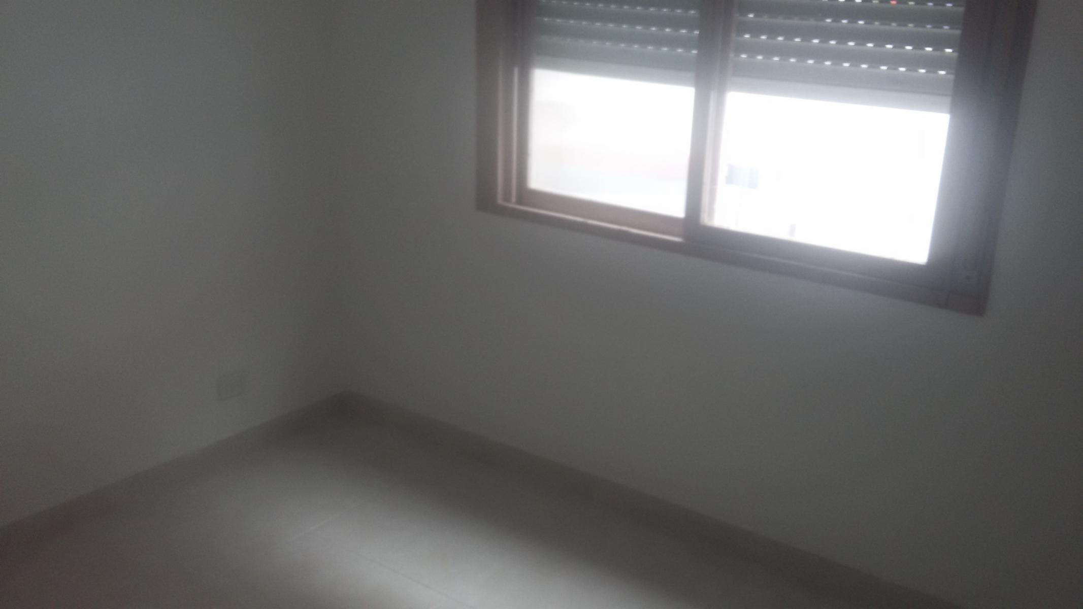 EXCELENTE P-H MEDIO DE TRES AMBIENTES REFACCIONADO A NUEVO - 3