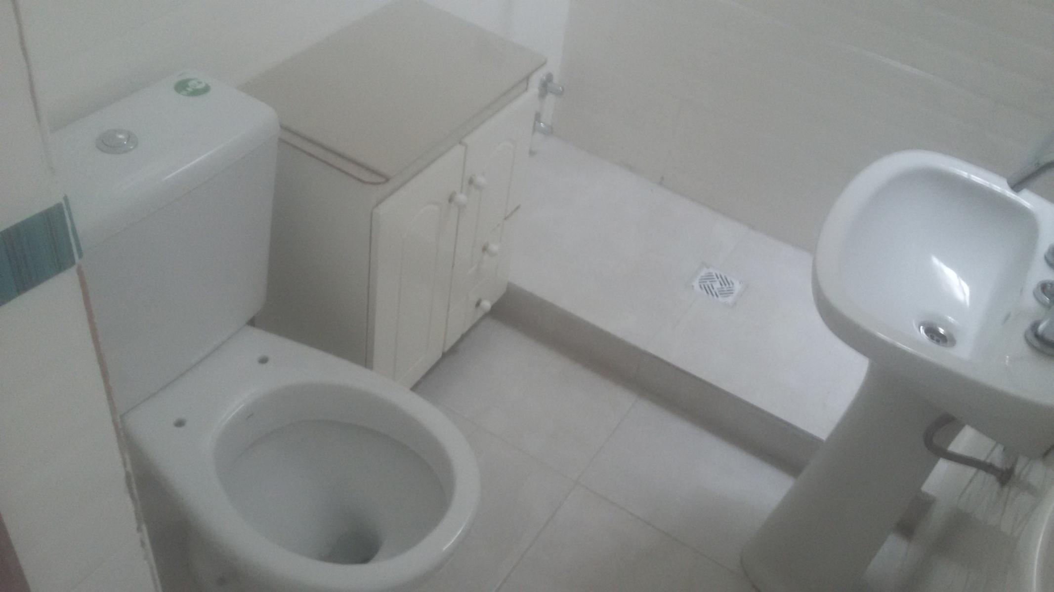 EXCELENTE P-H MEDIO DE TRES AMBIENTES REFACCIONADO A NUEVO - 4