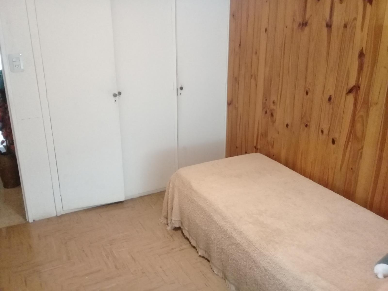 CASA AMERICANA DE 4 AMBIENTES CON GARAGE Y DEPOSITOS. — foto 7