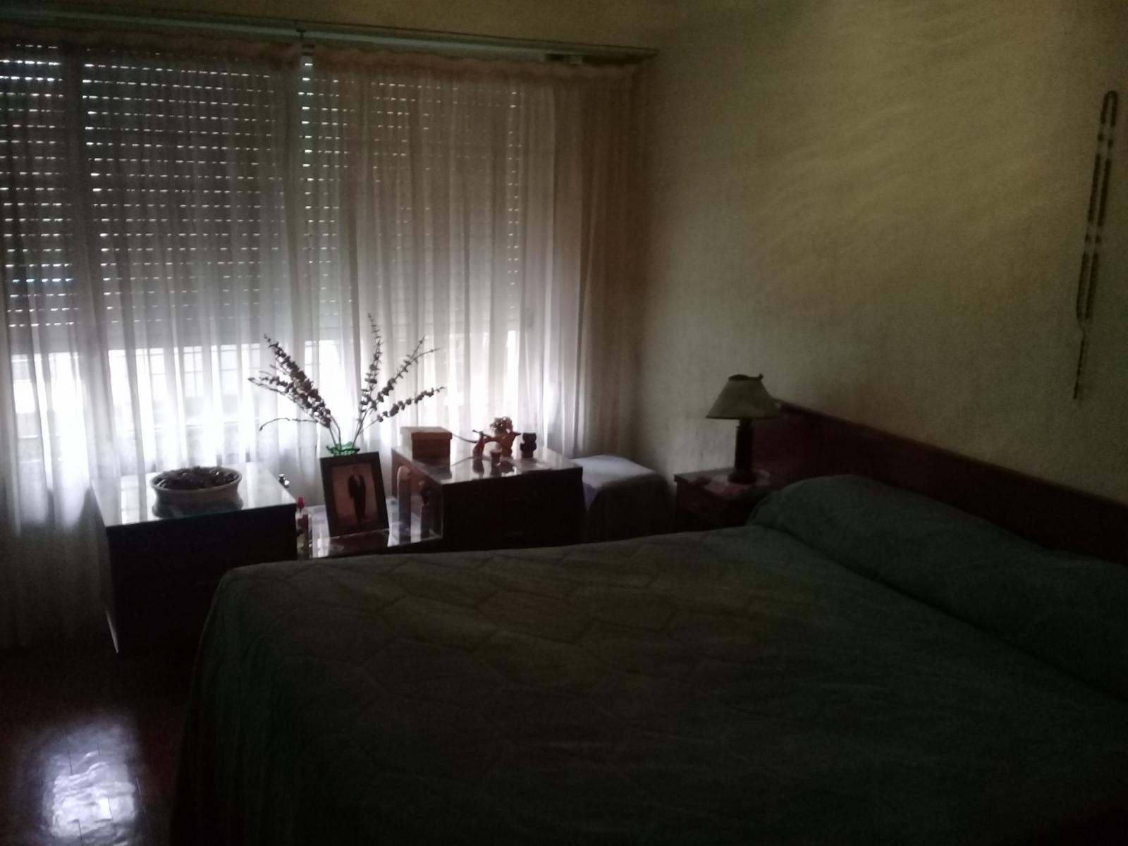 CASA AMERICANA DE 4 AMBIENTES CON GARAGE Y DEPOSITOS. — foto 13