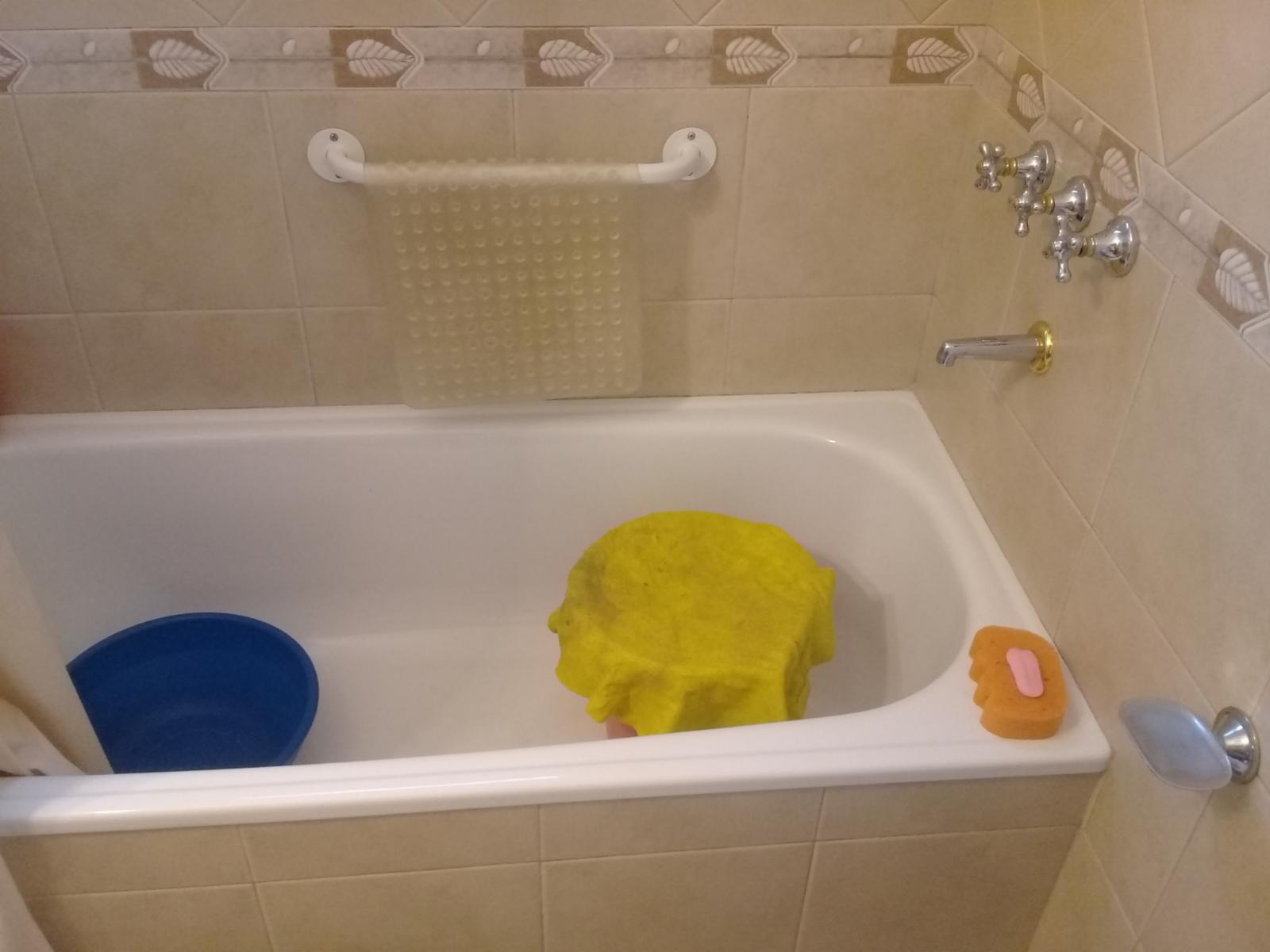Excelente departamento 3 amb a la venta en villa ballestera mts del centro comercial y frente a plaza roca — foto 11