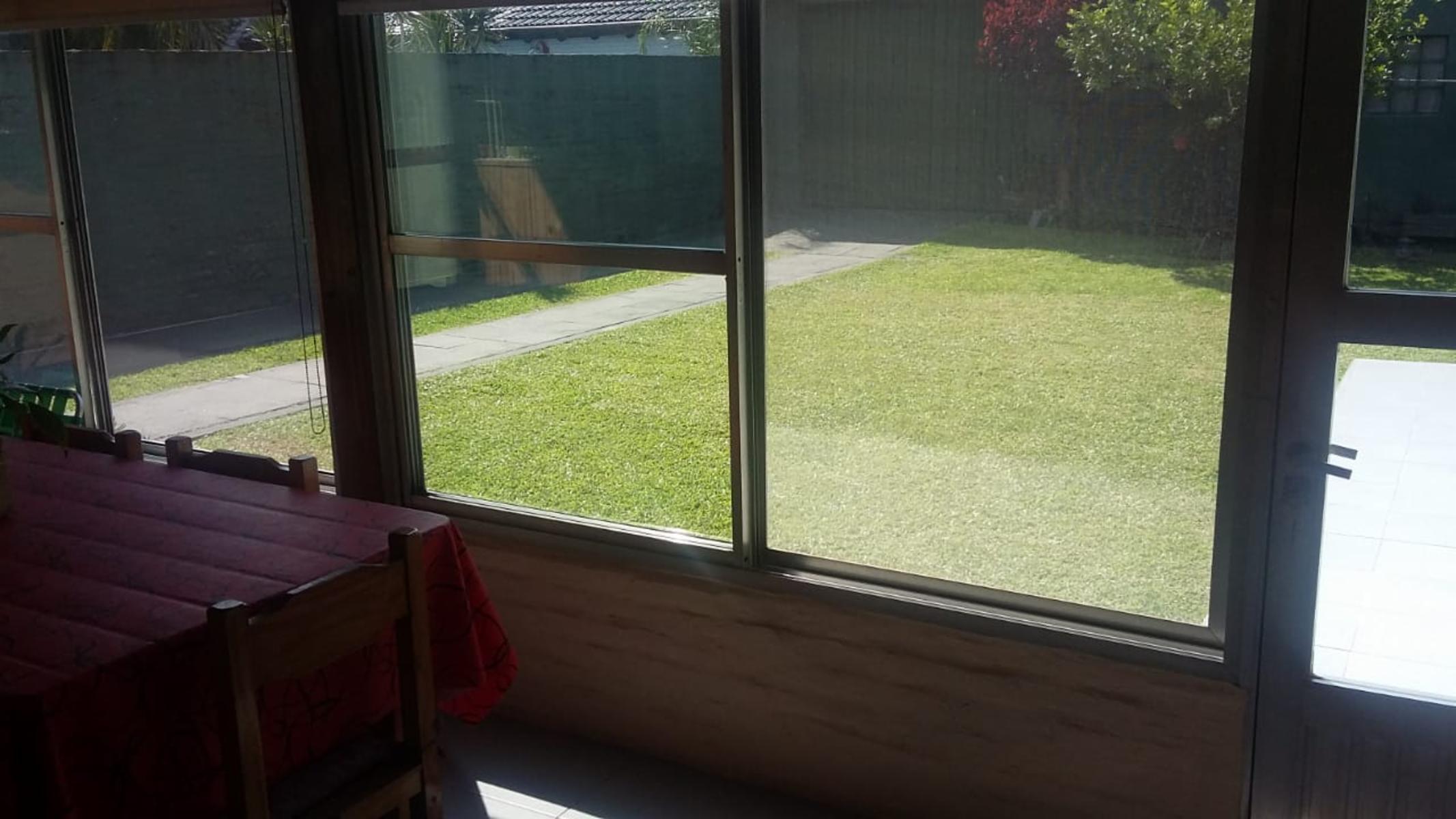 CHILAVERT. CAMPICHUELO Y 26 DE JULIO. CASA 3 AMBIENTES CON ENTRADA PARA VARIOS AUTOS Y GRAN FONDO LIBRE — foto 7