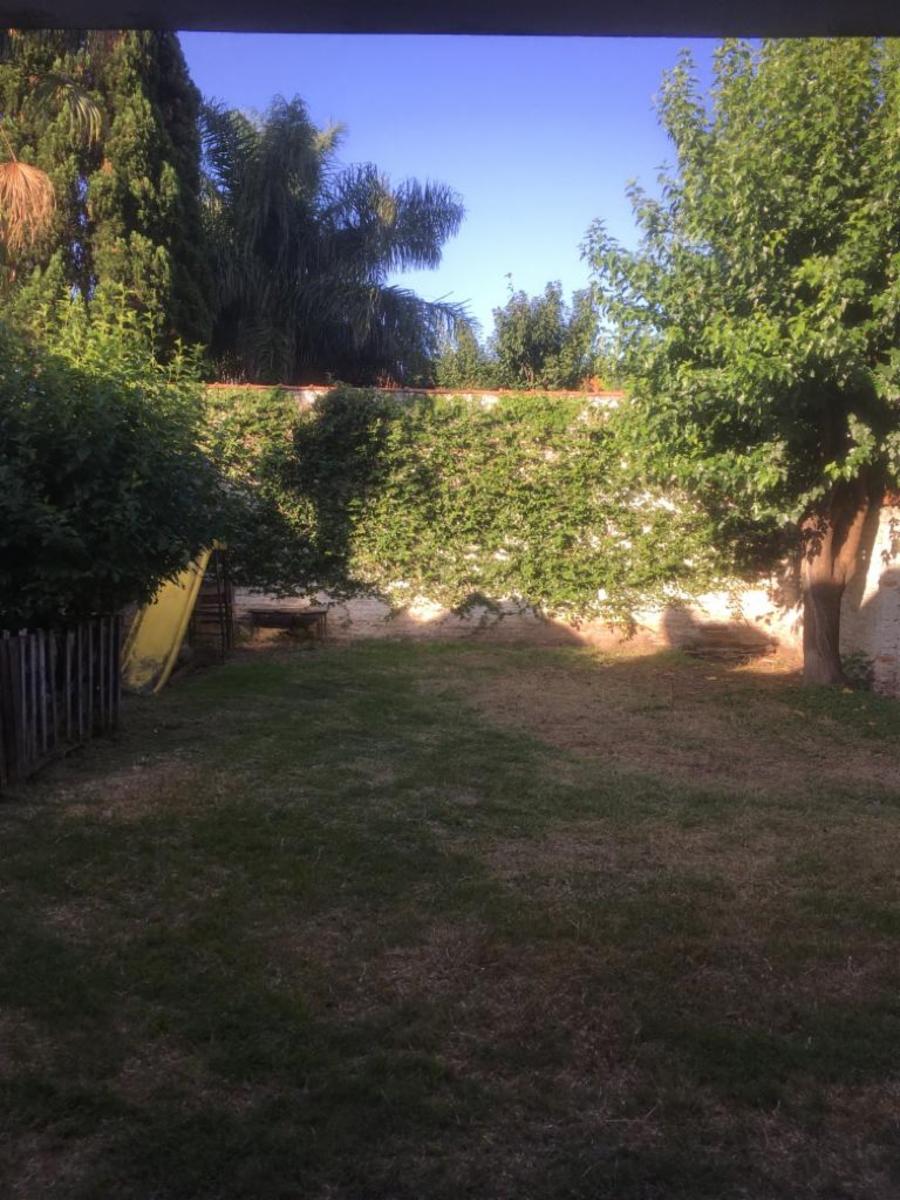 V.ADELINA. C.ARGERICH Y AV. DE MAYO. CASA 3 AMBIENTES, 2 DORMITORIOS , COCINA-COMEDOR, BAÑO, FONDO LIBRE Y COCHERA — foto 4
