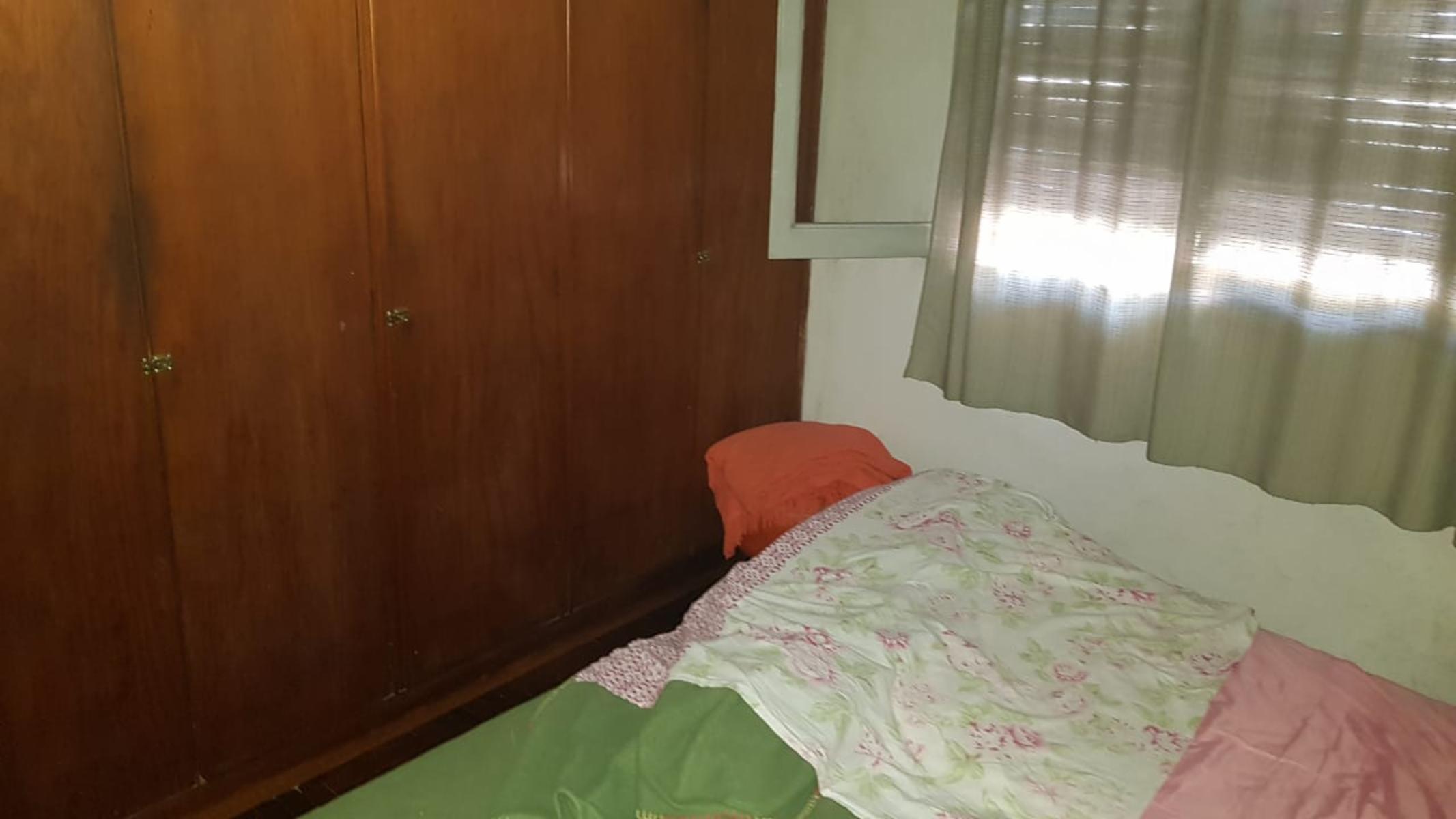 CASA AMERICANA DE 3 AMBIENTES A UNA CUADRA DE AV.MARQUEZ. — foto 5