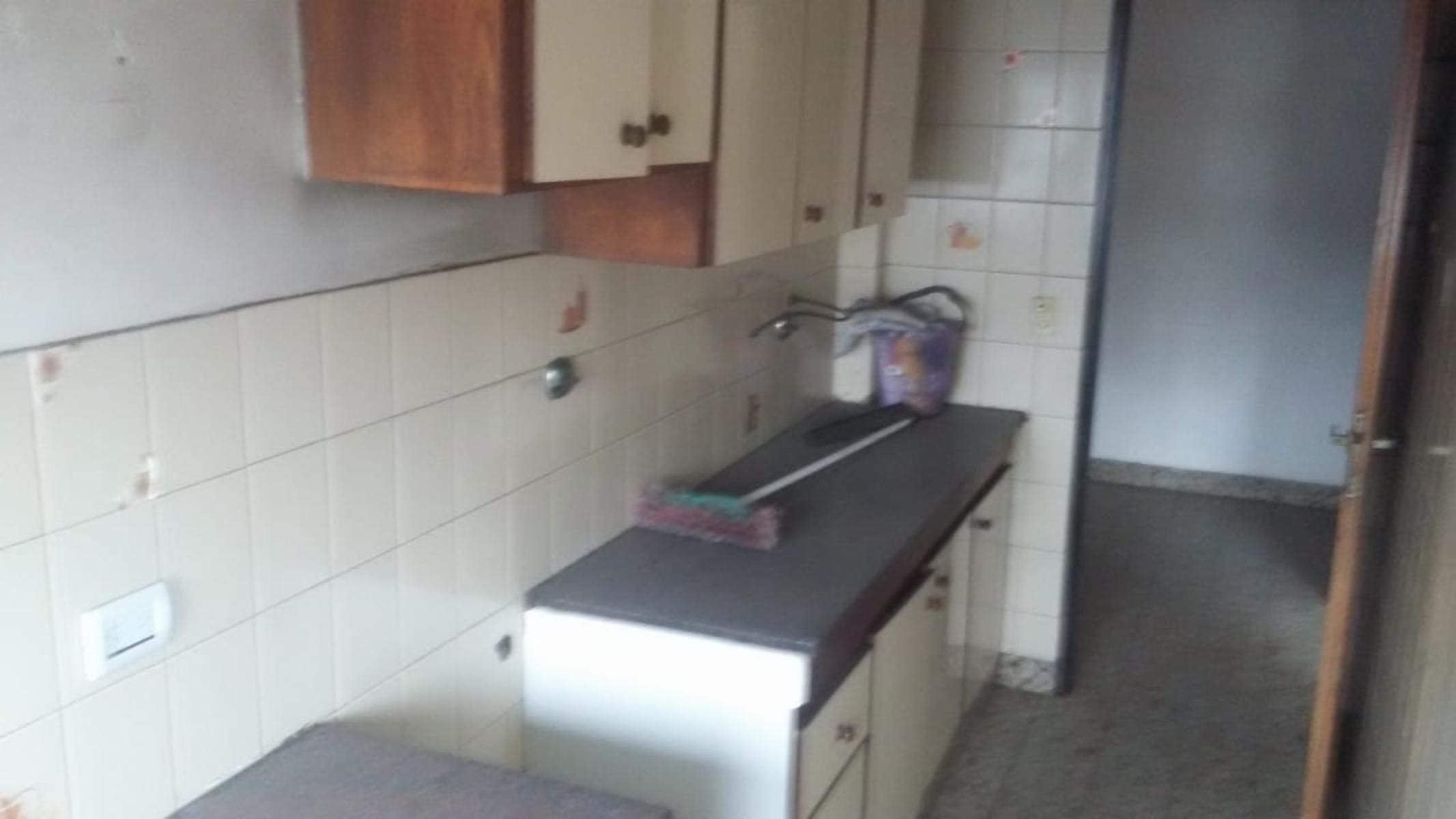 EXCELENTE DEPARTAMENTO 3 AMB. EN PRIMER PISO AL FRENTE — foto 5
