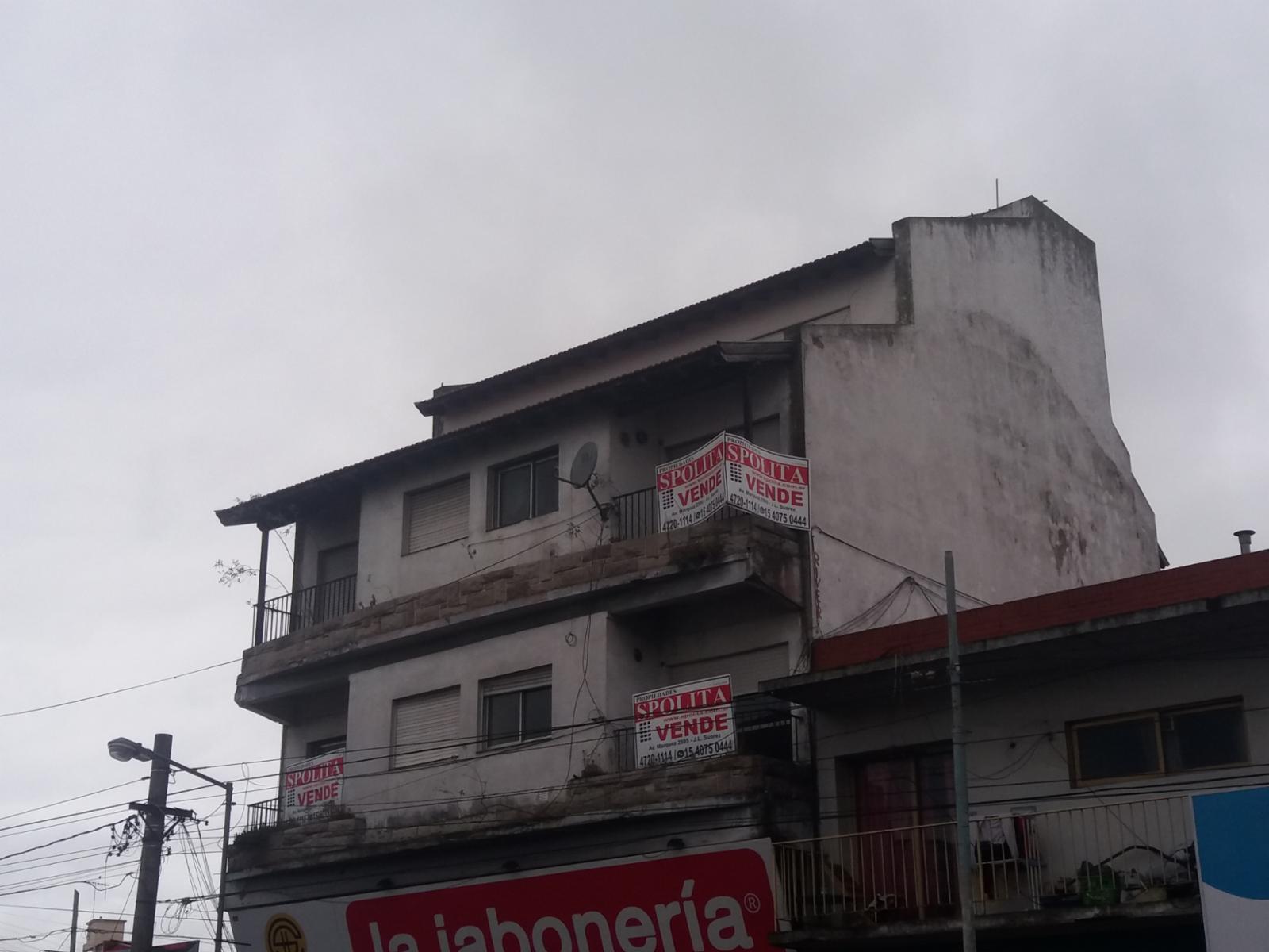 EXCELENTE DEPARTAMENTO 3 AMB. EN PRIMER PISO AL FRENTE — foto 9