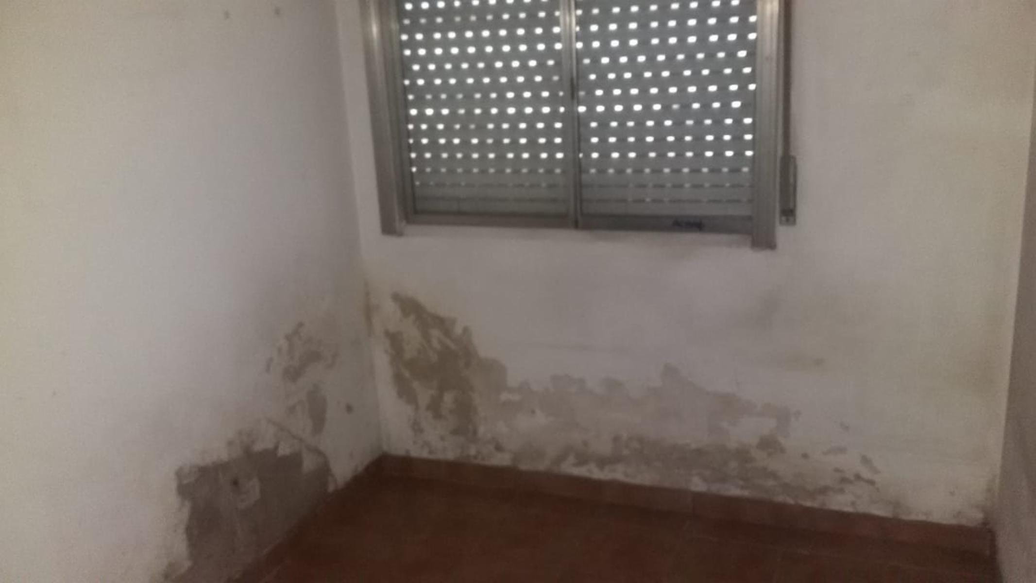 EXCELENTE DEPARTAMENTO 3 AMB. EN SEGUNDO PISO AL FRENTE CON BALCÓN — foto 9