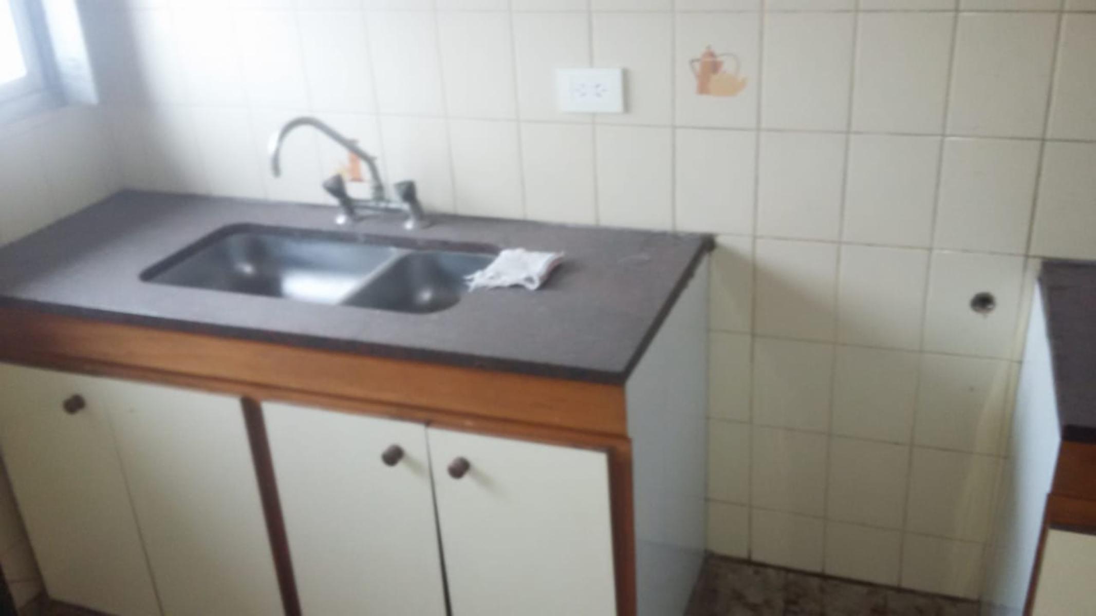 EXCELENTE DEPARTAMENTO 3 AMB. EN TERCER PISO AL FRENTE