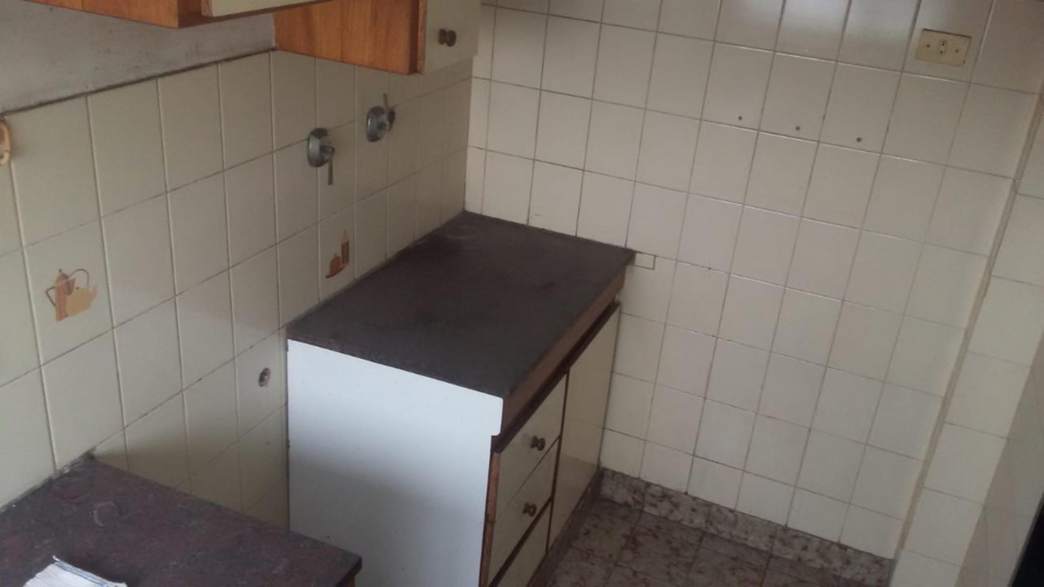 EXCELENTE DEPARTAMENTO 3 AMB. EN TERCER PISO AL FRENTE — foto 5