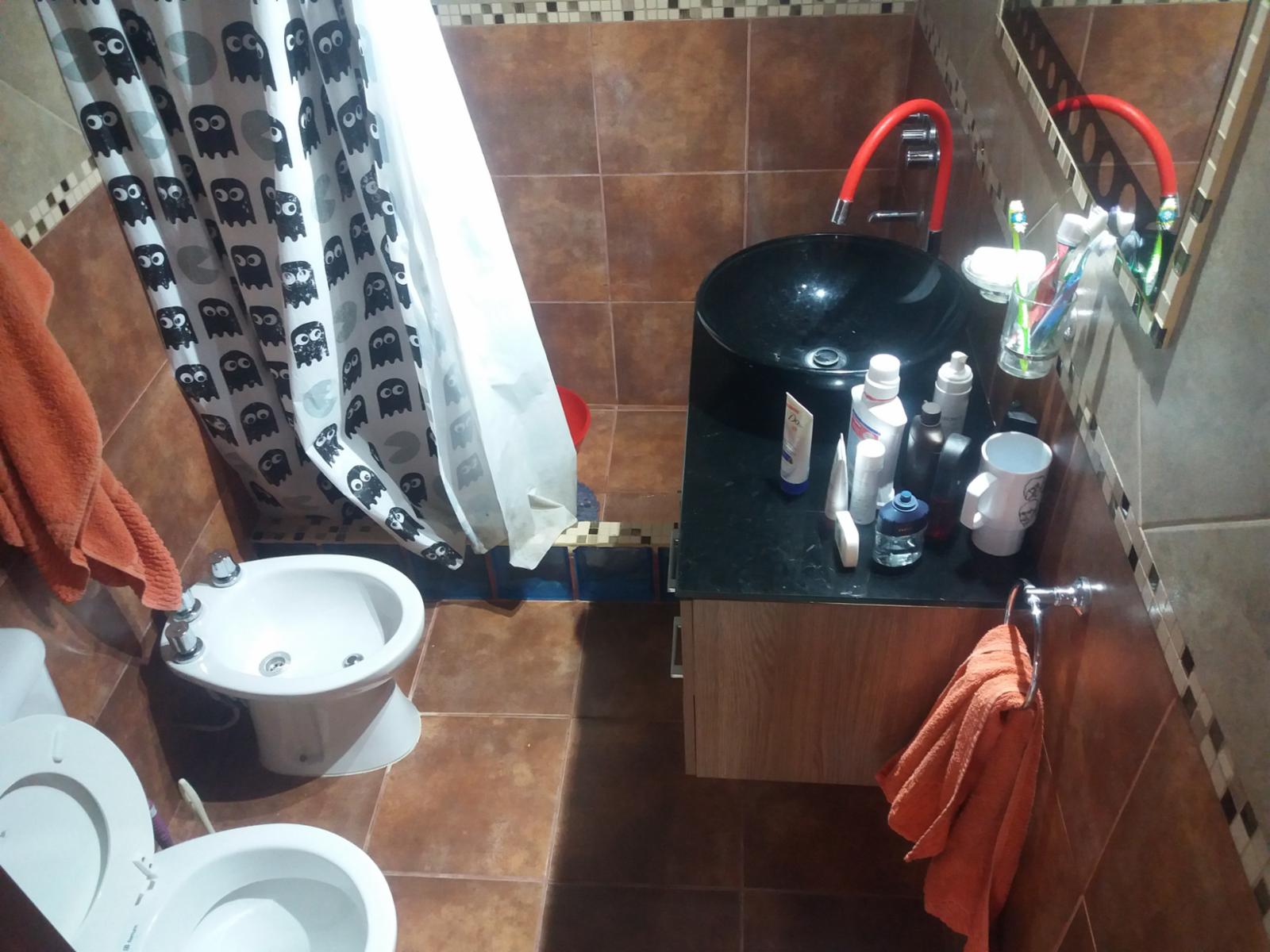 IMPECABLE PH FONDO 3 AMB PLANTA BAJA CON PATIO Y LAVADERO — foto 3