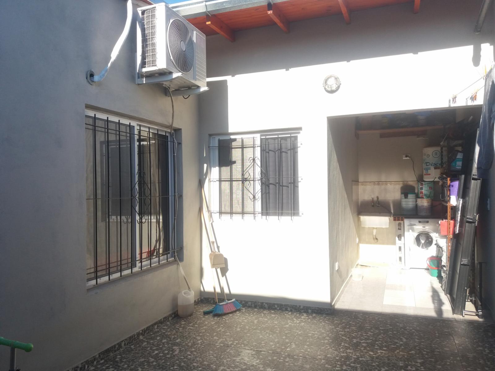 IMPECABLE PH FONDO 3 AMB PLANTA BAJA CON PATIO Y LAVADERO — foto 14