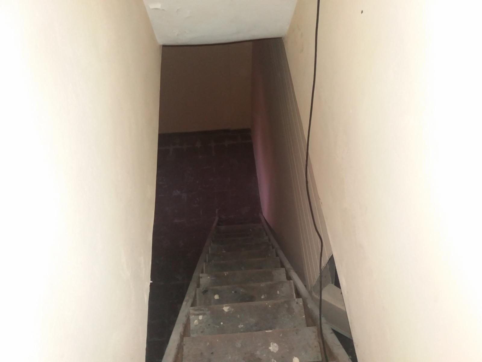 PH FRENTE EN OCHAVA A METROS DE ESTACIÓN SUÁREZ, LIVING CON COCINA INTEGRADA, AMPLIA HABITACIÓN CON PLACARD Y BAÑO CON DUCHA — foto 12