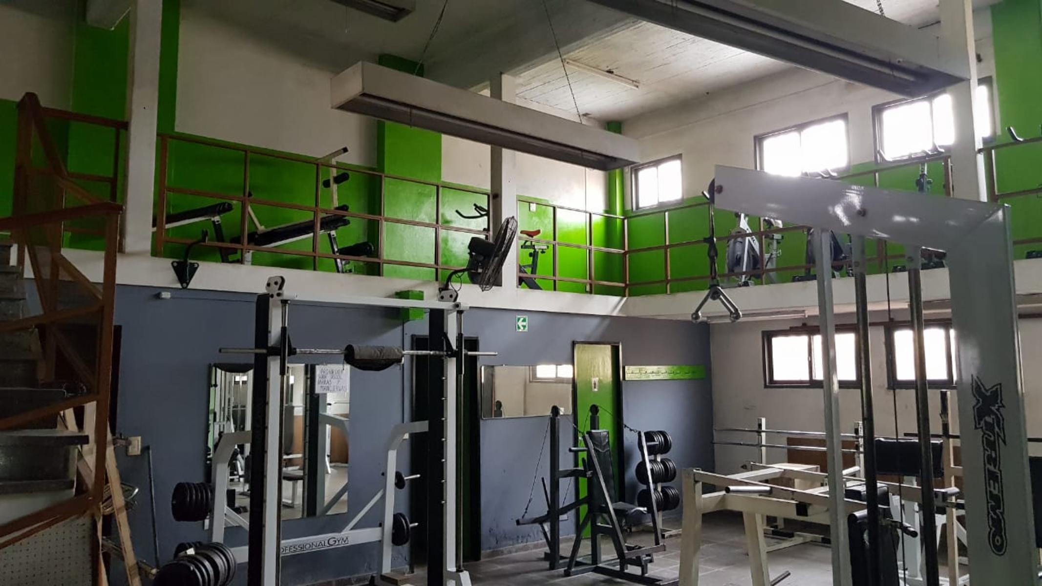 Excelente lote 9.5 x 34.61 para construir sin restricción de altura — foto 8