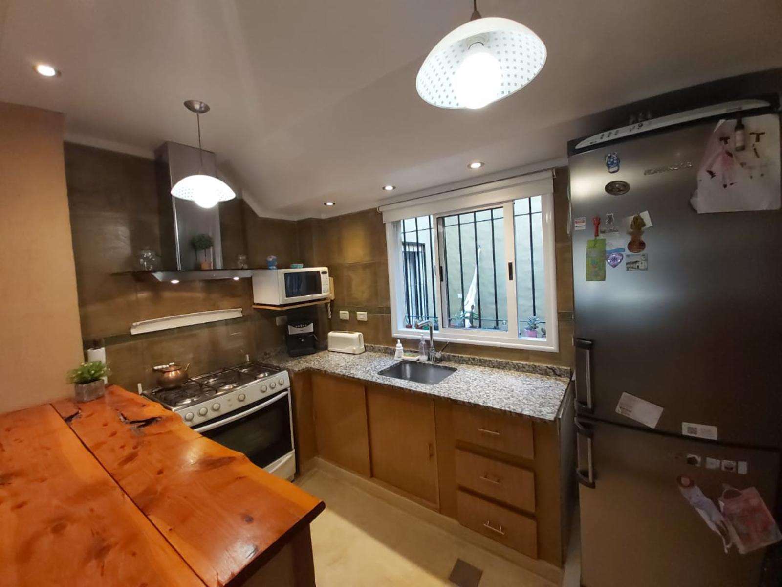 Excelente ph tipo casa, individual, frente, 3 amb en muy buena zona residencial — foto 3