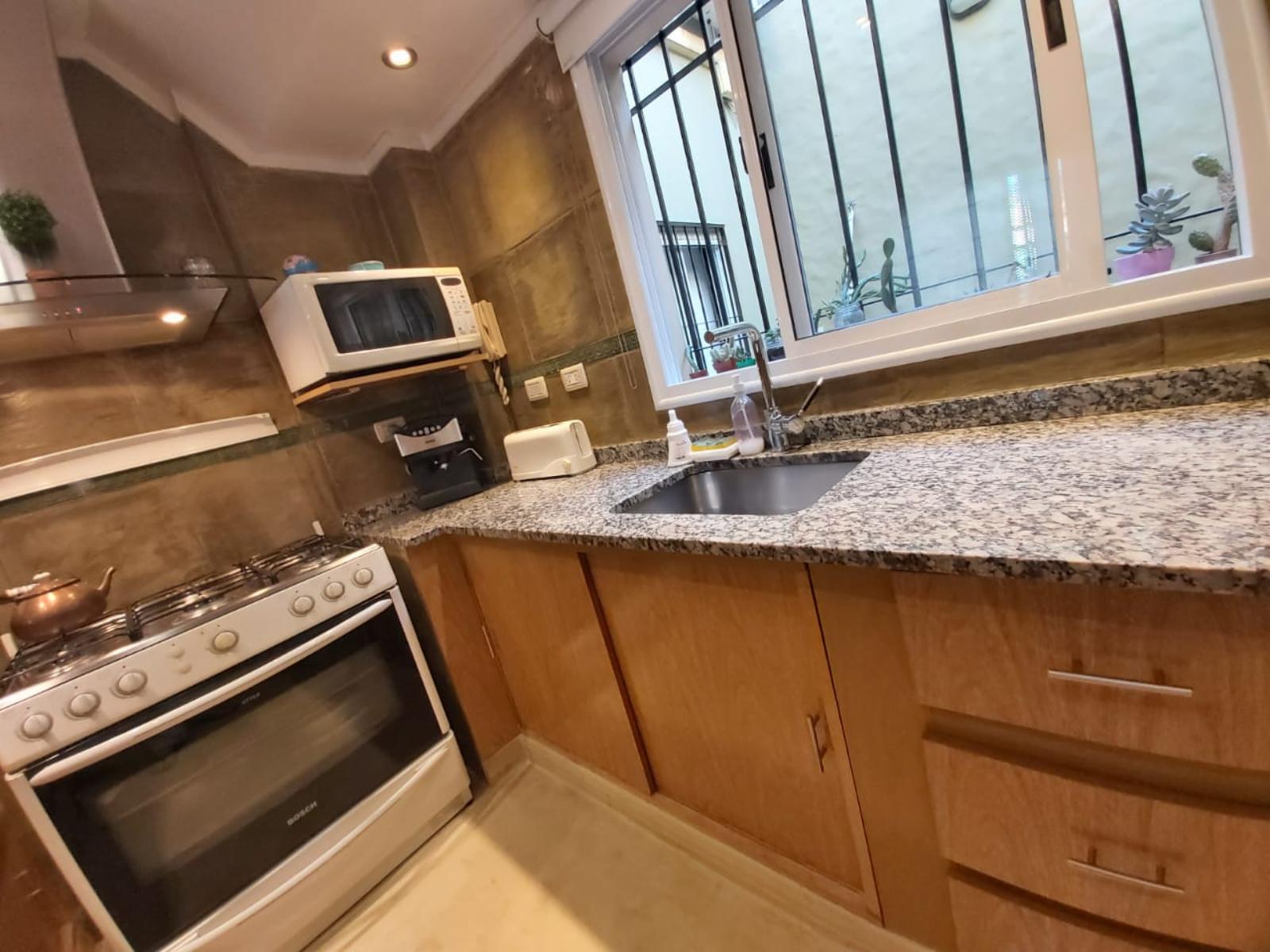 Excelente ph tipo casa, individual, frente, 3 amb en muy buena zona residencial — foto 6