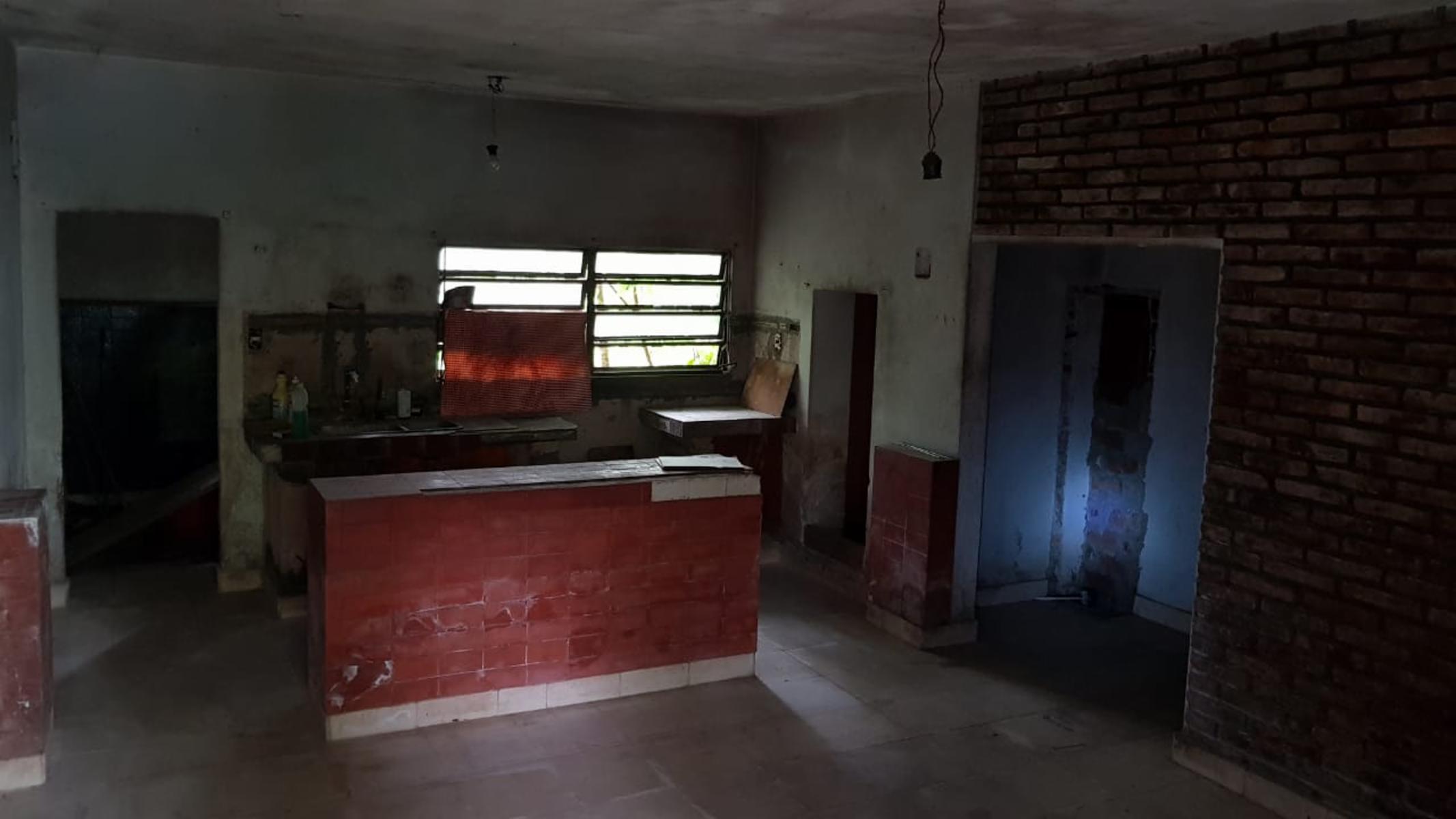 Propiedad en lote propio ubicado en el barrio parque sur horeis próximo Av. marquez — foto 2