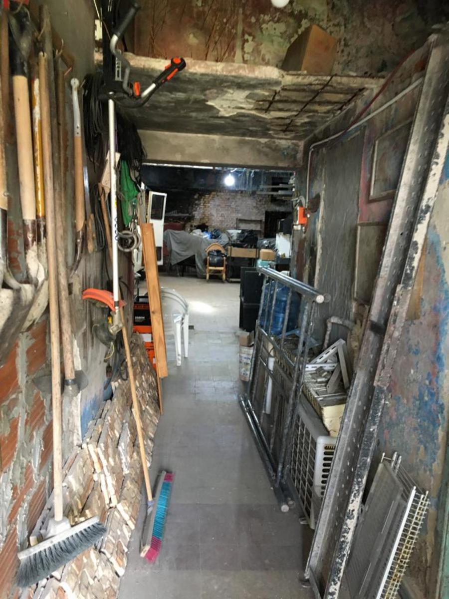 GALPON 200M2 CON BAÑO Y PATIO EN V.BALLESTER, — foto 2