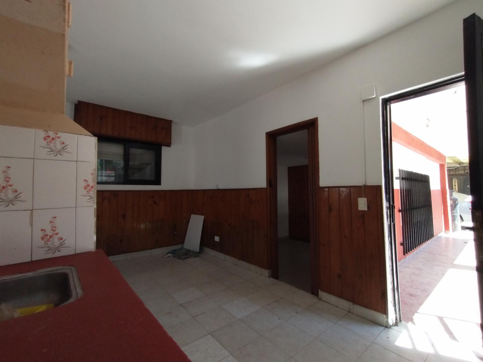 EXCELENTE PH INTERNO EN PLANTA BAJA CON 2 HABITACIONES, COCINA COMEDOR Y BAÑO CON DUCHA. OPCIONAL ESPACIO GUARDA COCHE DISPONIBLE. - 13
