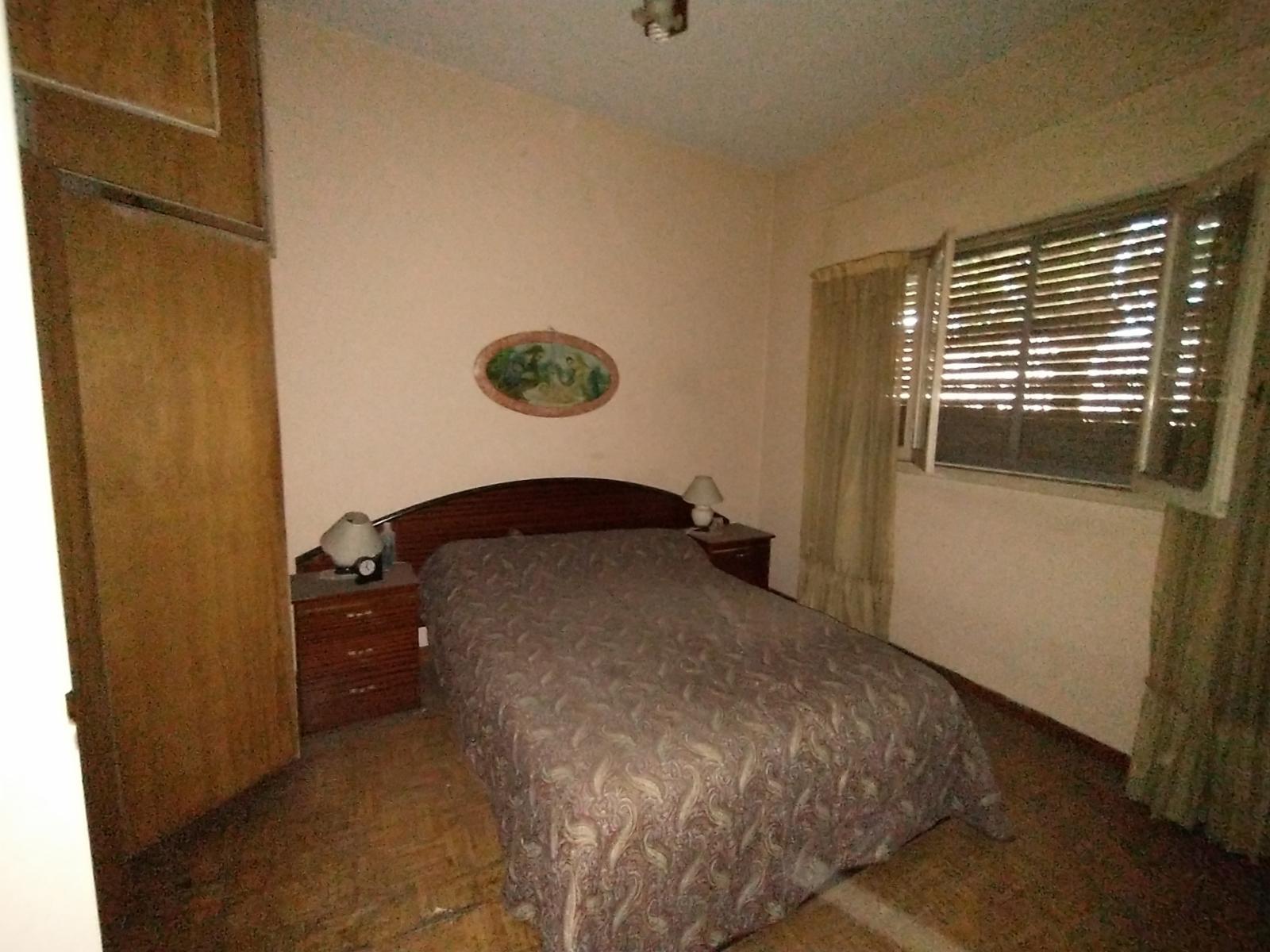 EXCELENTE PH EN ESQUINA CON 2 DORMITORIOS, LIVING, COCINA COMEDOR, BAÑO COMPLETO Y PATIO. — foto 11