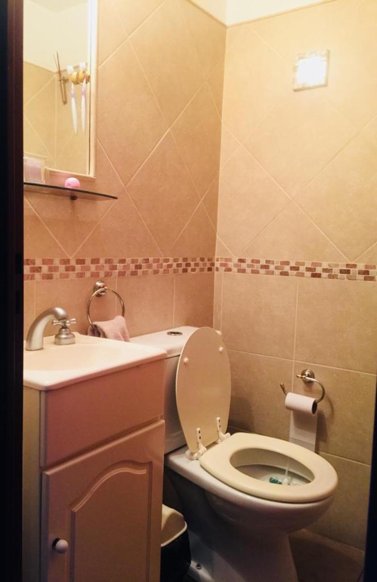 DUPLEX CON MUY BUENA DISTRIBUCIÓN POR TENER 4,30 mts DE ANCHO, CON 3 DORMITORIOS Y PATIO CON PARRILLA. — foto 14