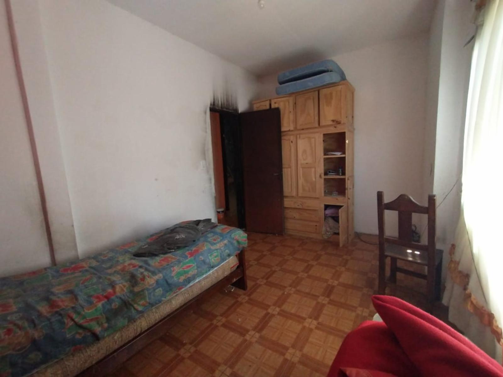 Amplio ph 3 amb a refaccionar en 1 piso + monomabiente con baño y cocina en planta alta, excelente zona y ubicación en Villa Ballester — foto 10