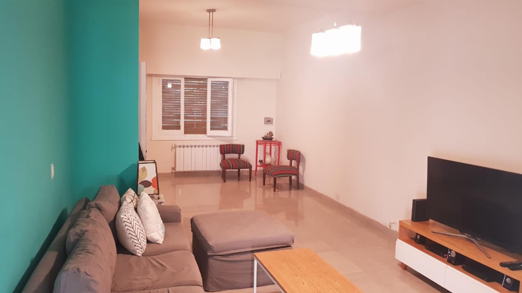 PROPIEDAD EN 2 PLANTAS DE 4 AMBIENTES EN MUY BUEN ESTADO GENERAL, EN MUY BUENA ZONA RESIDENCIAL. — foto 12