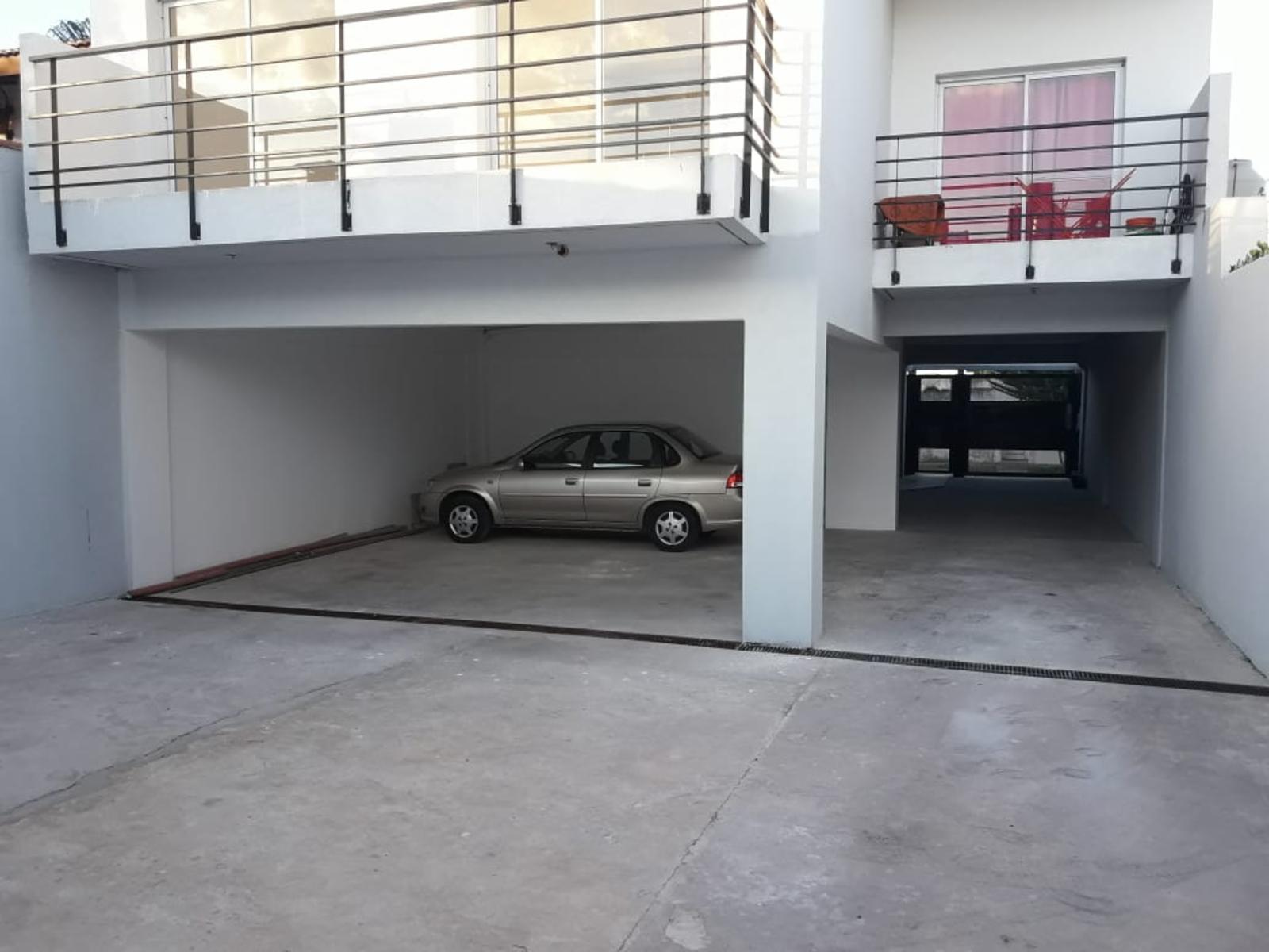Departamento 2 ambientes en 2 piso con amplio balcón en buena zona residencial — foto 5