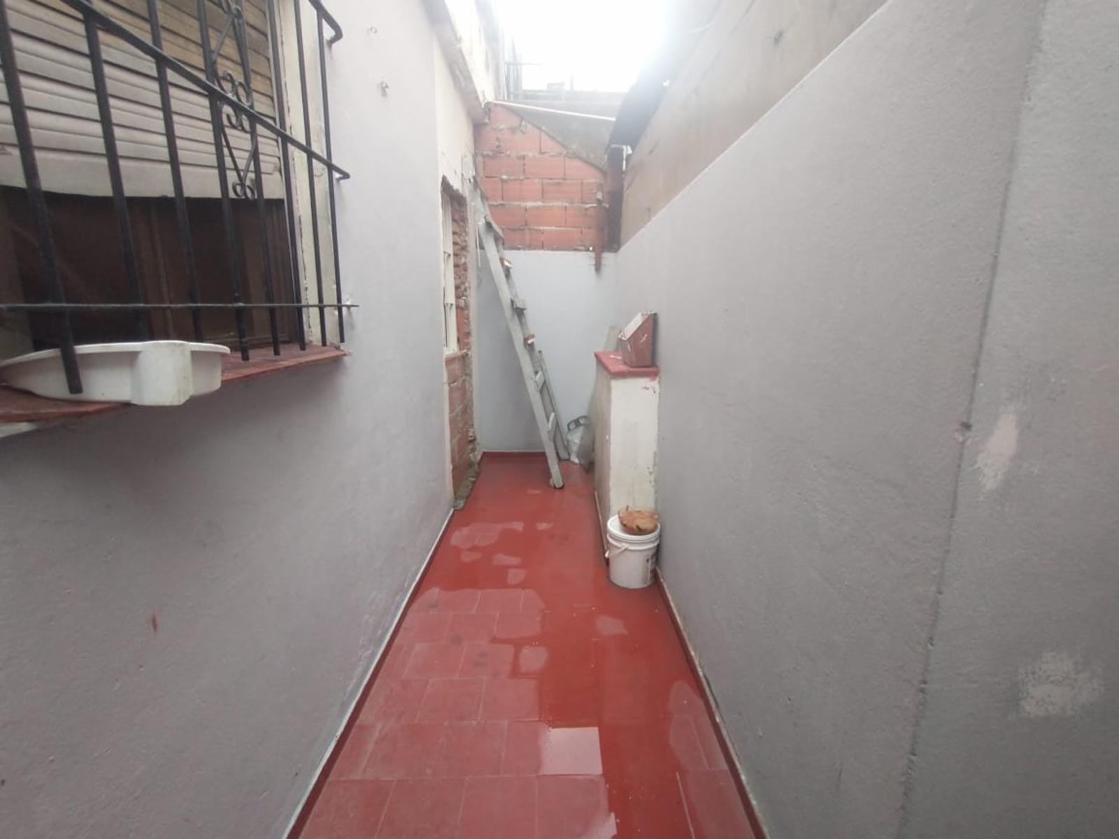PH INTERNO CON 3 HABITACIONES, COCINA COMEDOR, LAVADERO CUBIERTO Y PATIO. — foto 15