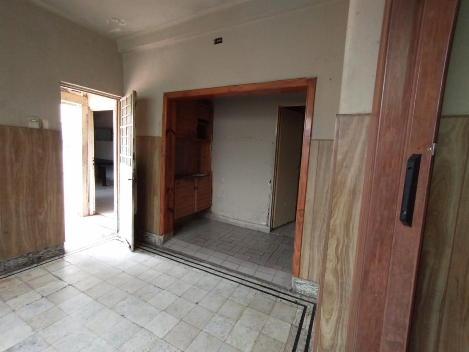 CASA EN LOTE PROPIO DE 3 AMBIENTES CON JARDÍN AL FRENTE, ENTRADA PARA AUTO Y PATIO CON PARRILLA. - 9