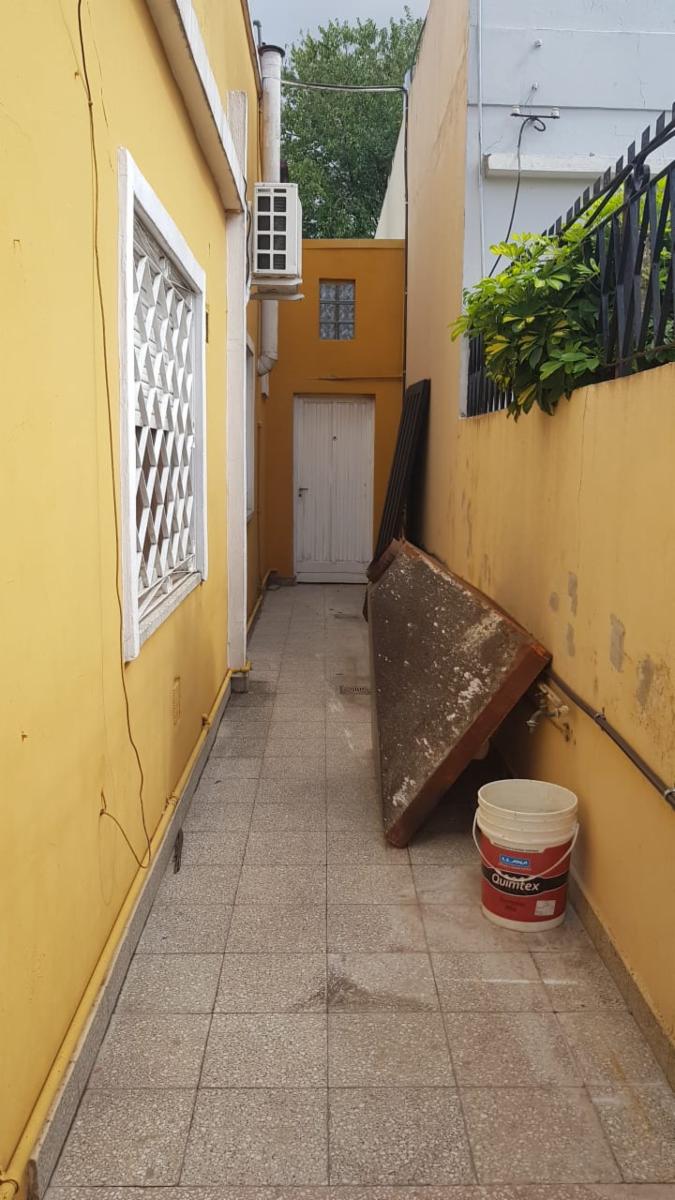 CASA 3 AMBIENTES EN LOTE DE 10x32