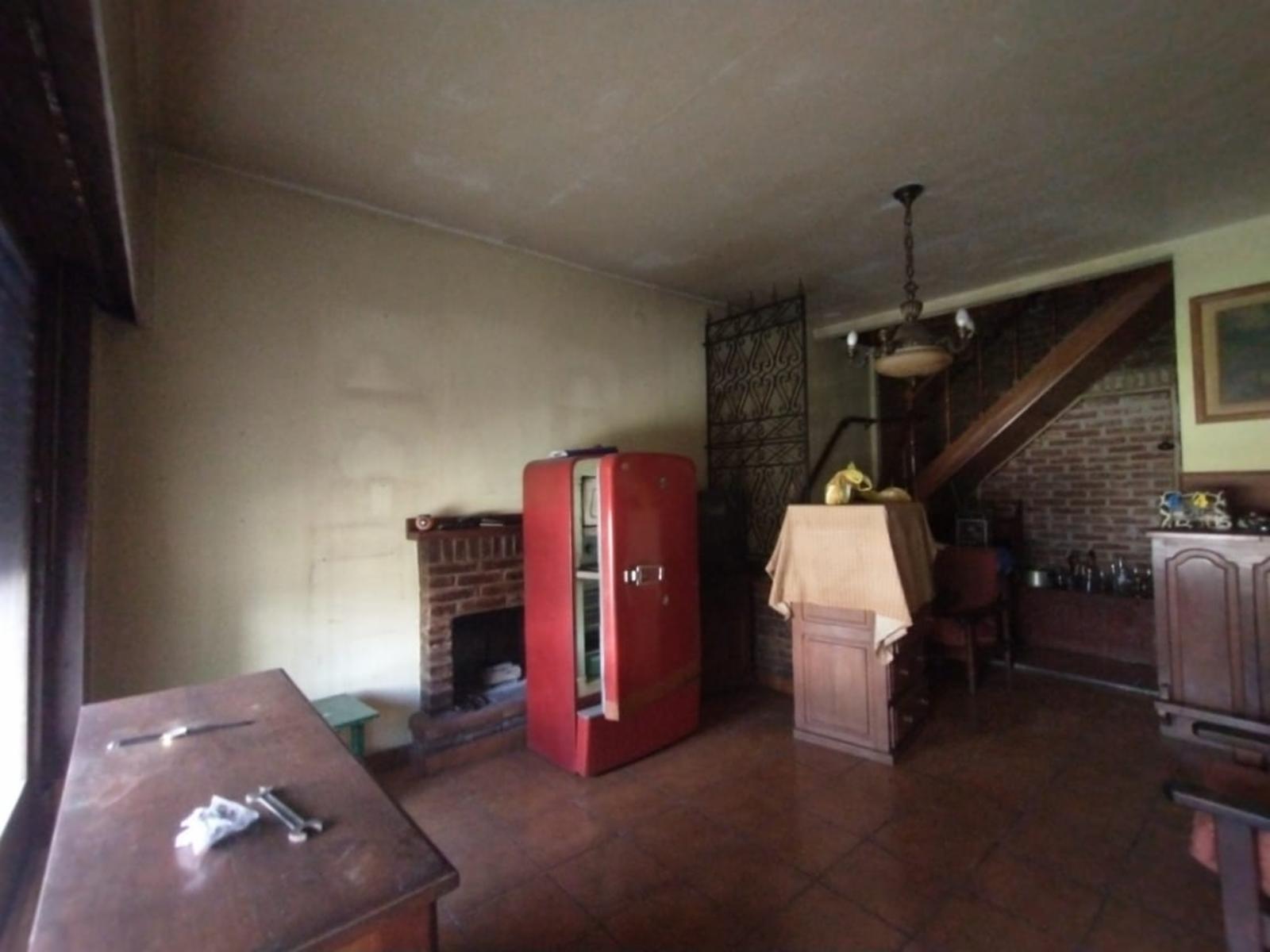 EXCELENTE CASA EN LOTE PROPIO CON 2 HABITACIONES, UN ESCRITORIO, 2 BAÑOS - 18