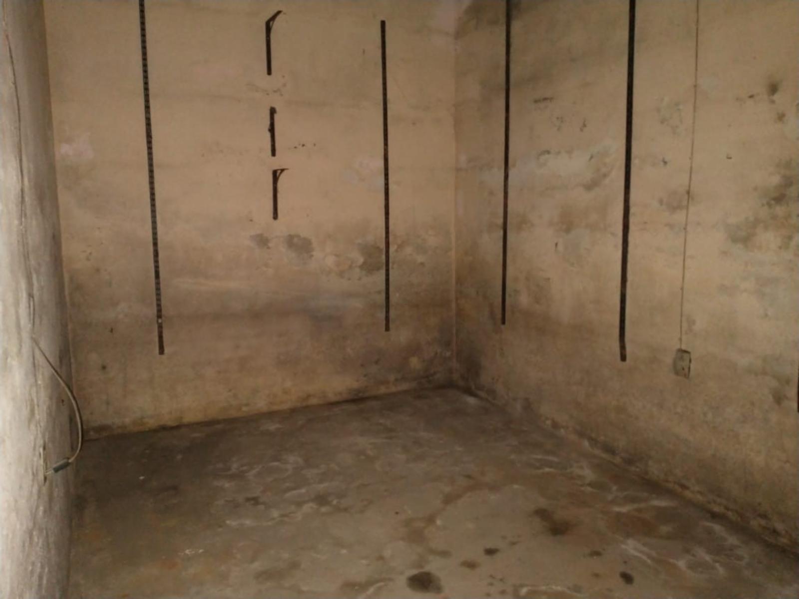 LOCAL DE 65 M2 EN ESQUINA, COCINA, BAÑO, DEPÓSITO Y SÓTANO - 7