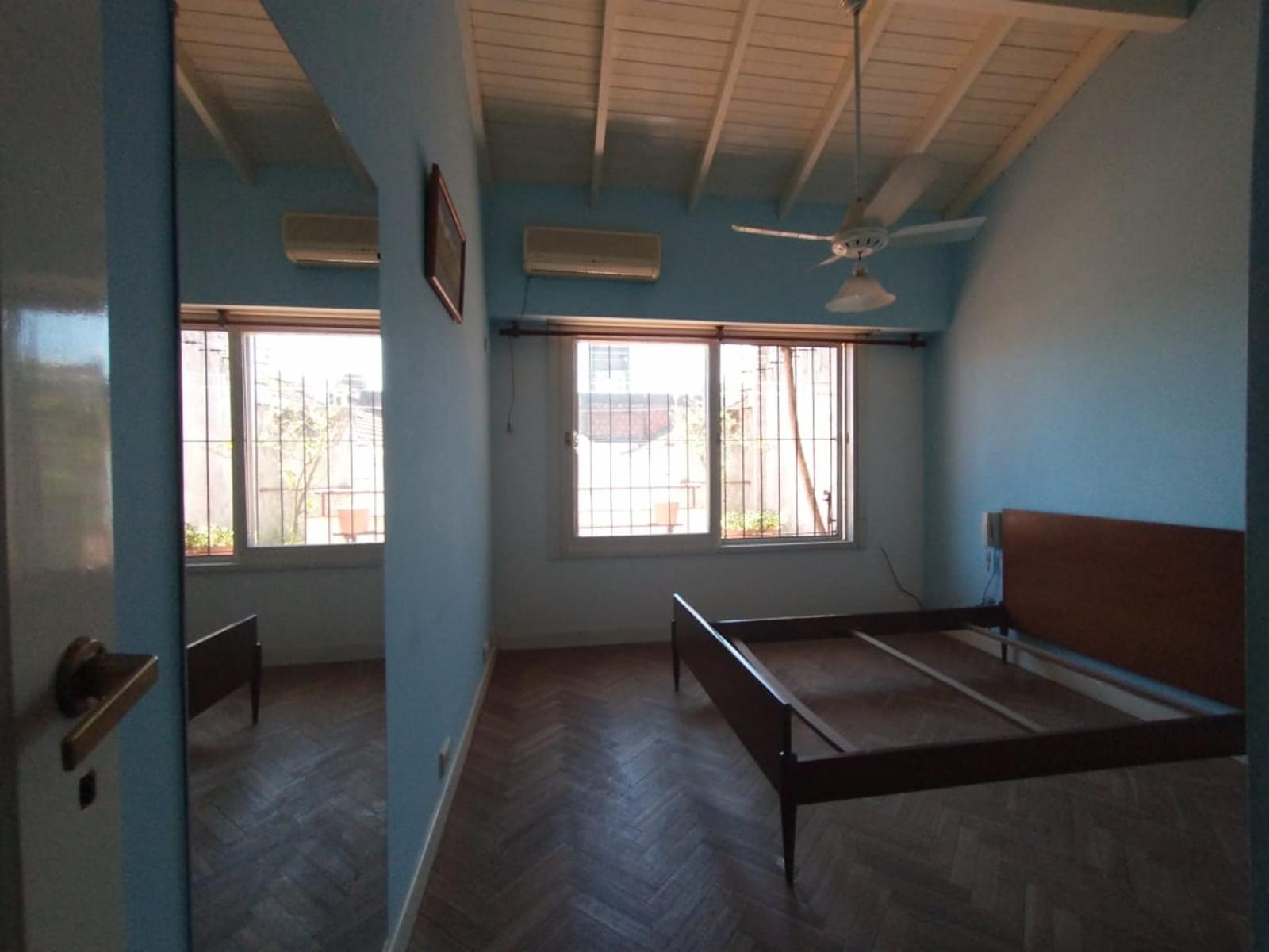 AMPLIO DEPARTAMENTO DE 3 AMBIENTES CON LIVING Y ENTREPISO, COCINA CON LAVADERO INTEGRADO, BALCÓN AL FRENTE Y PATIO BALCÓN EN CONTRAFRENTE. - 9