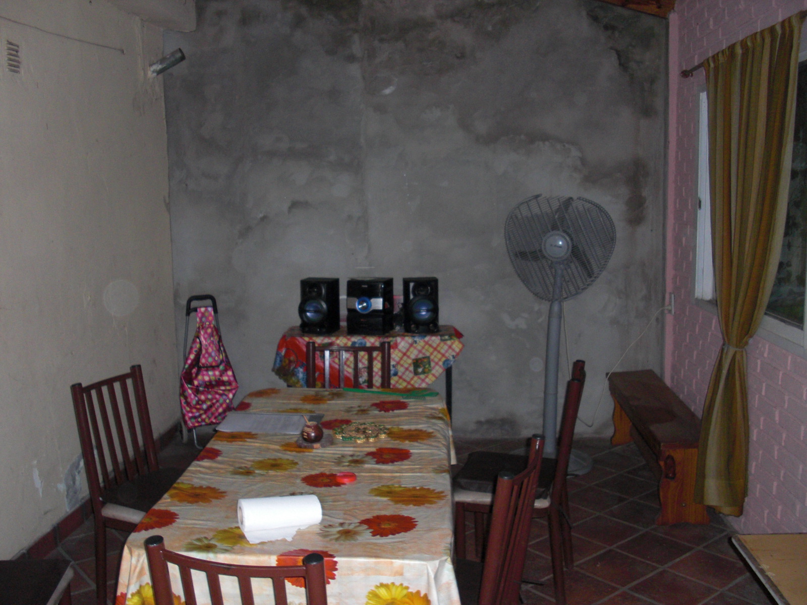 CASA AL FONDO POR PASILLO DE 3 AMBIENTES EN PLANTA BAJA Y MONOAMBIENTE EN PLANTA ALTA. — foto 8