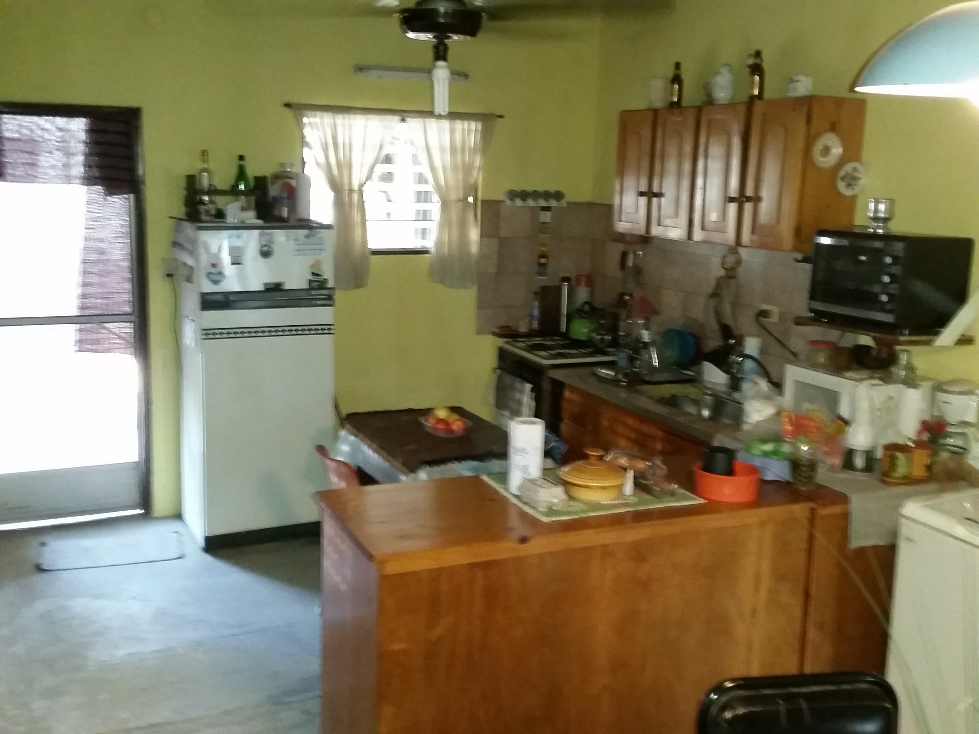 CASA DE 3 AMBIENTES AL FRENTE Y DEPTO DE 2 AMBIENTES AL FONDO — foto 3