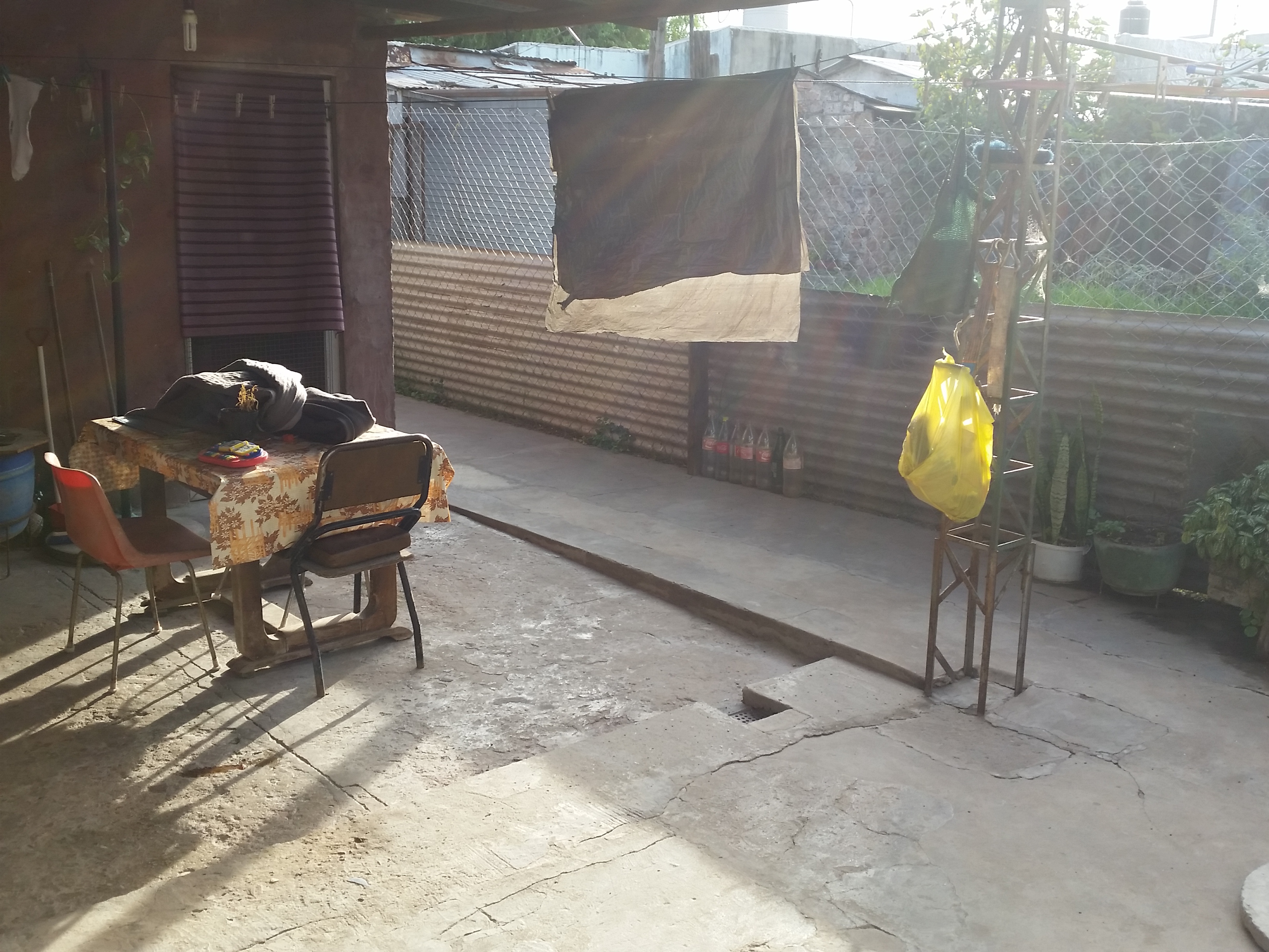 CASA DE 3 AMBIENTES AL FRENTE Y DEPTO DE 2 AMBIENTES AL FONDO — foto 6