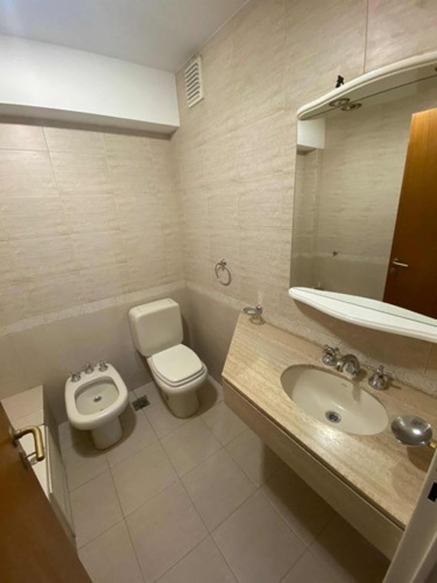 DEPARTAMENTO PISO EN CABALLITO CON TERRAZA PARRILLA y COCHERA — foto 5