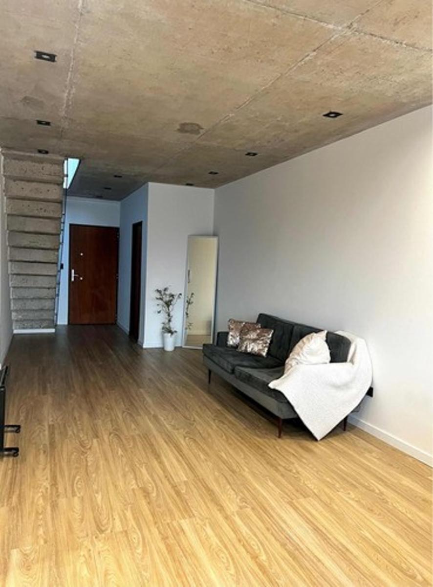 DUPLEX 4 AMB C COCHERA Y TERRAZA — foto 12