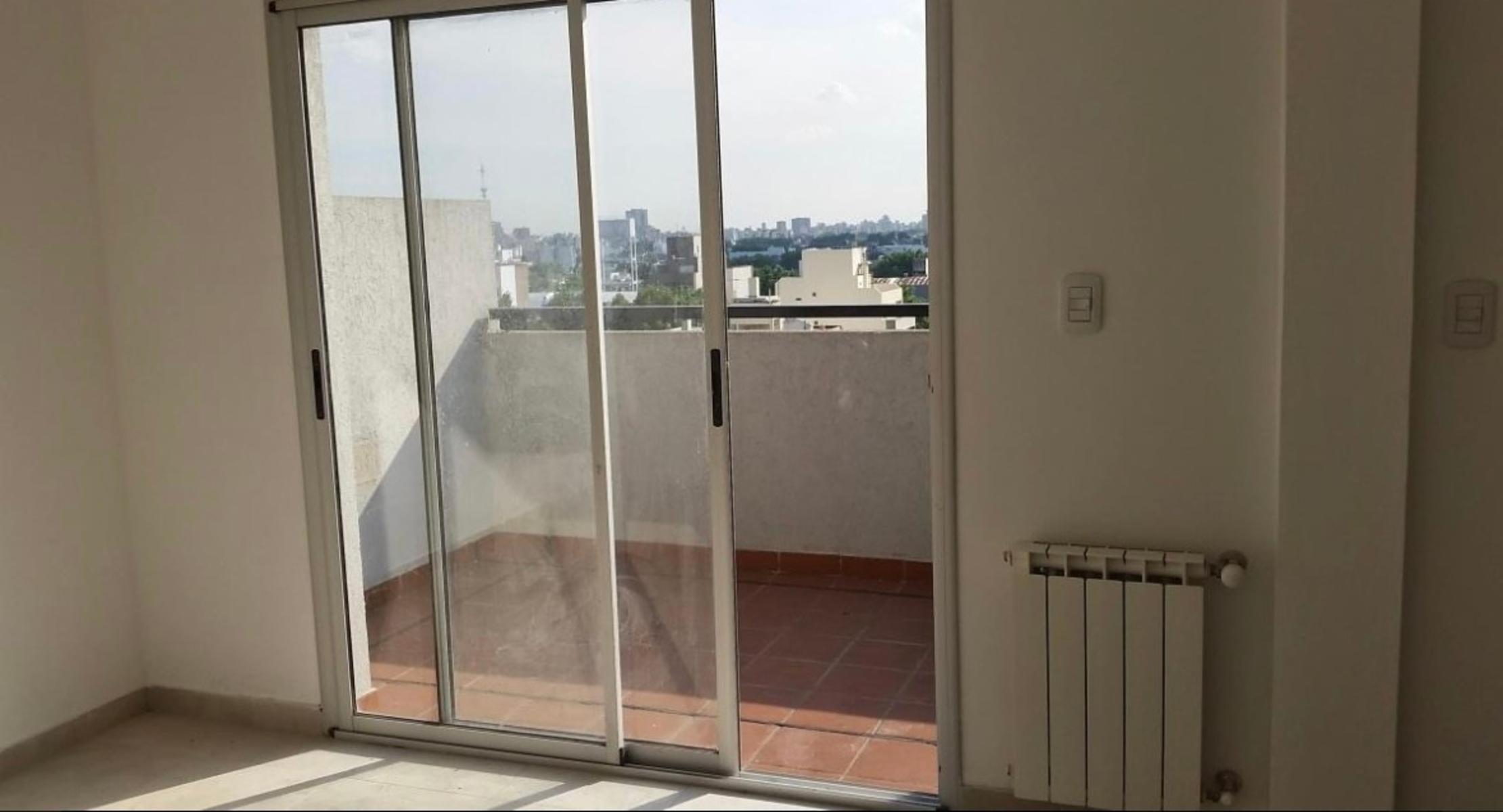 Triplex con Terraza y Parrilla en Villa Santa Rita — foto 13